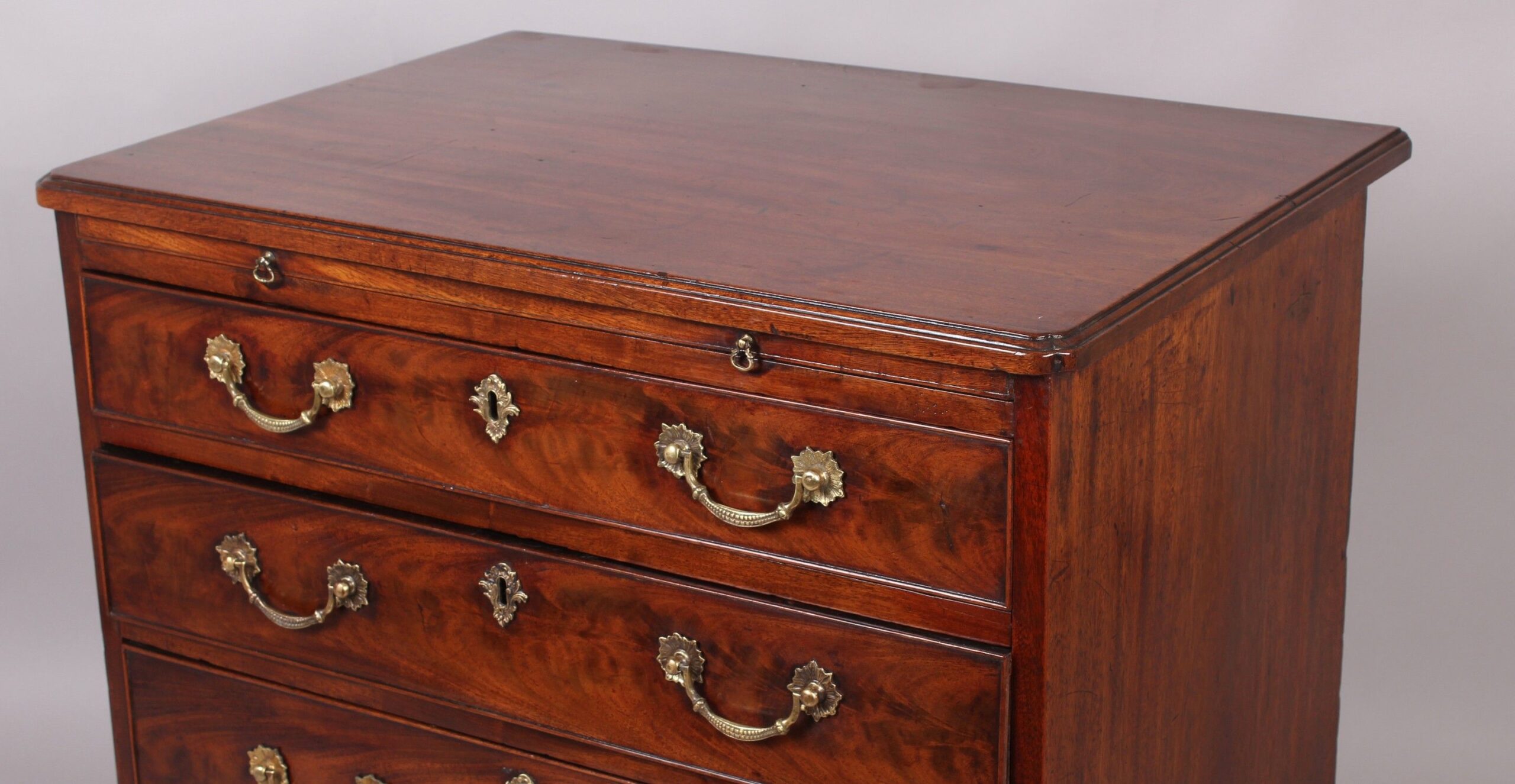 Fine George III period mahogany chest-of-drawers unusually small proportions