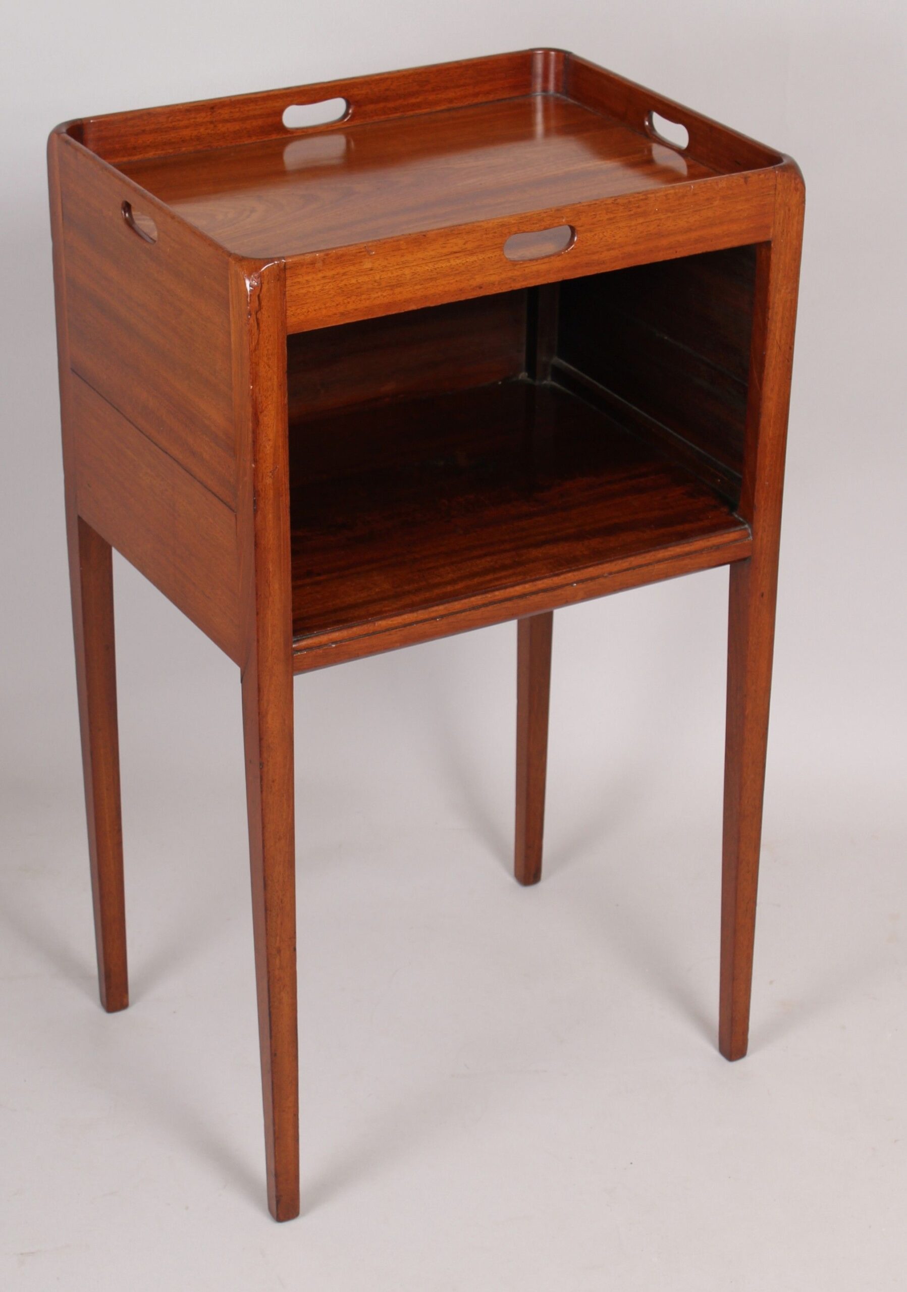 George III period mahogany end/book table