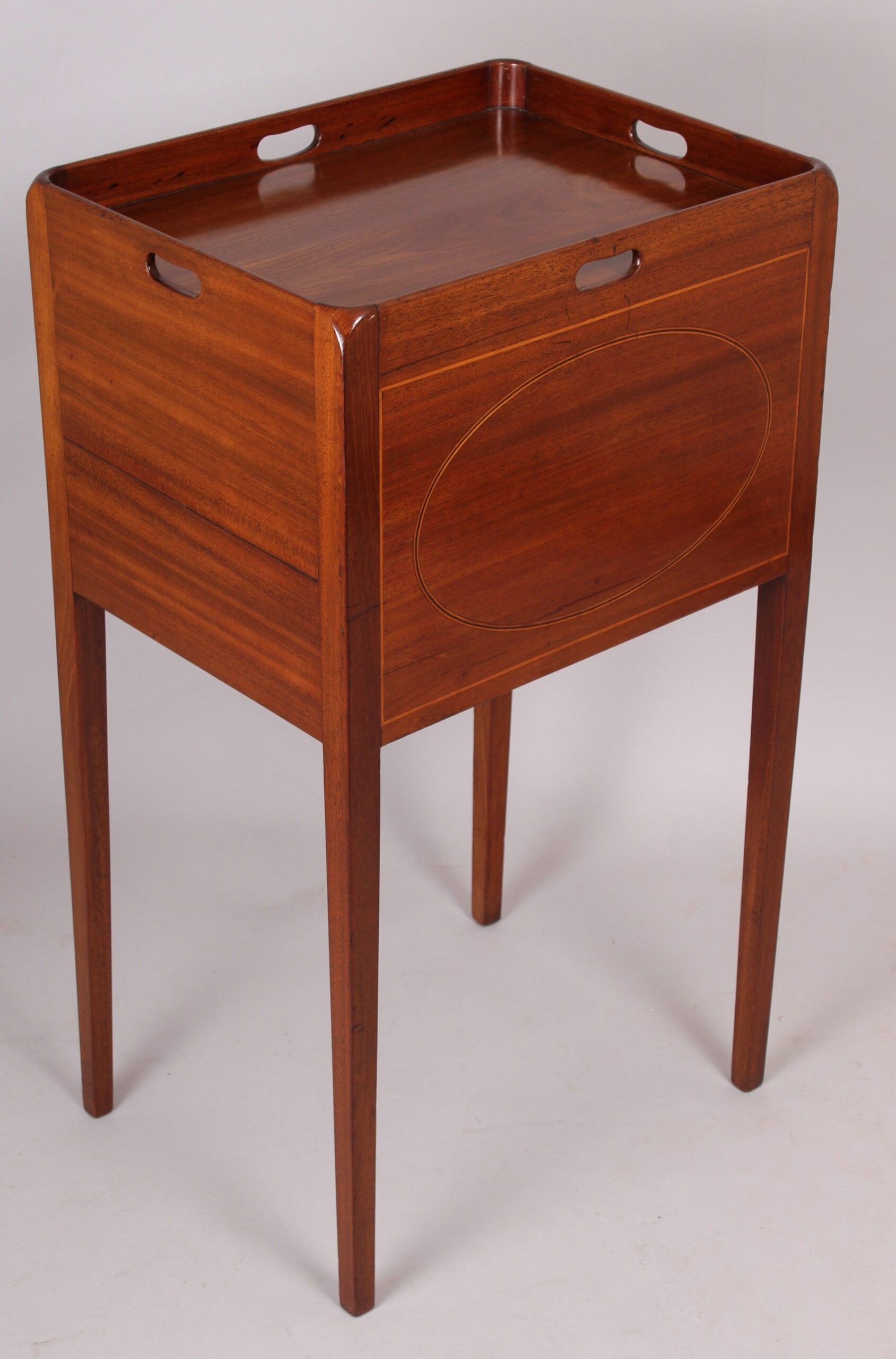 George III period mahogany end/book table