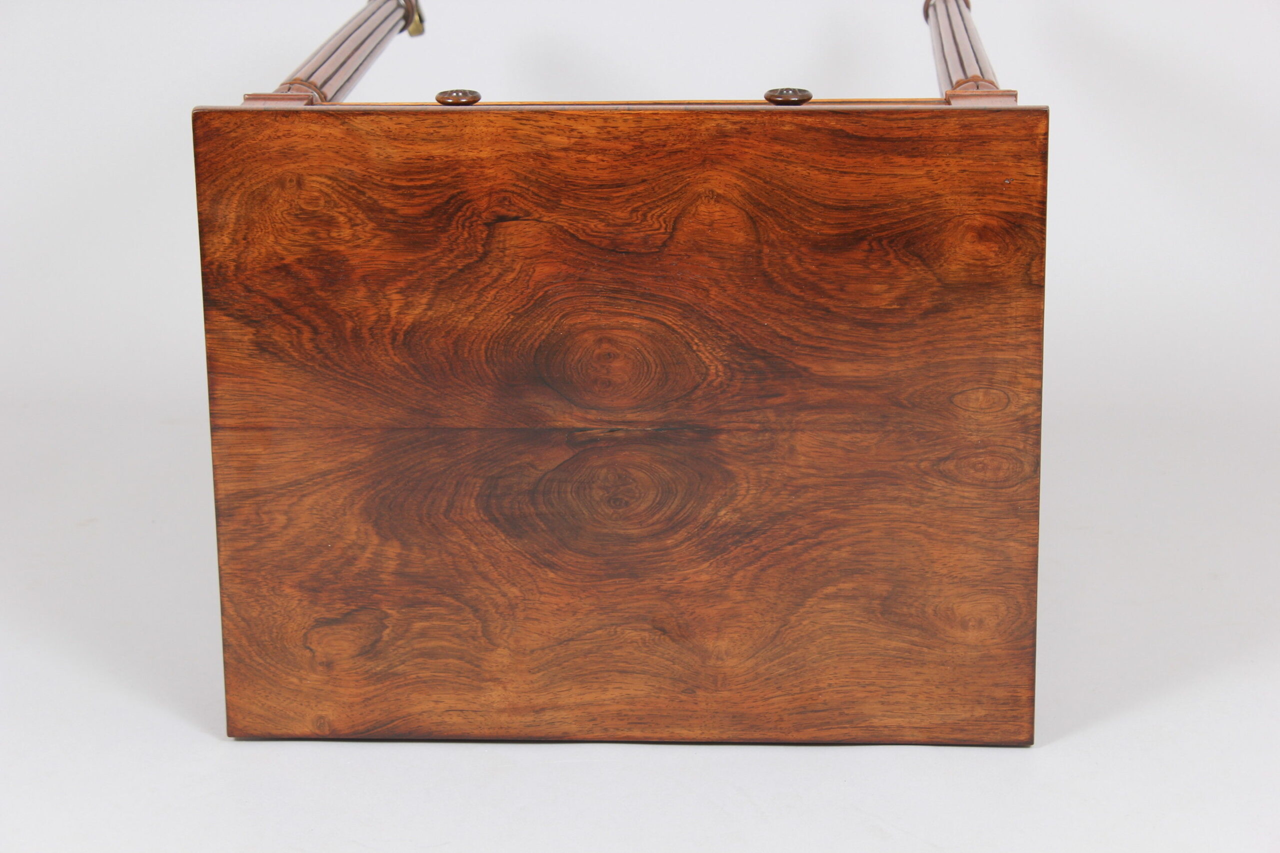 High quality Regency period rosewood work-table in the manner of Gillows