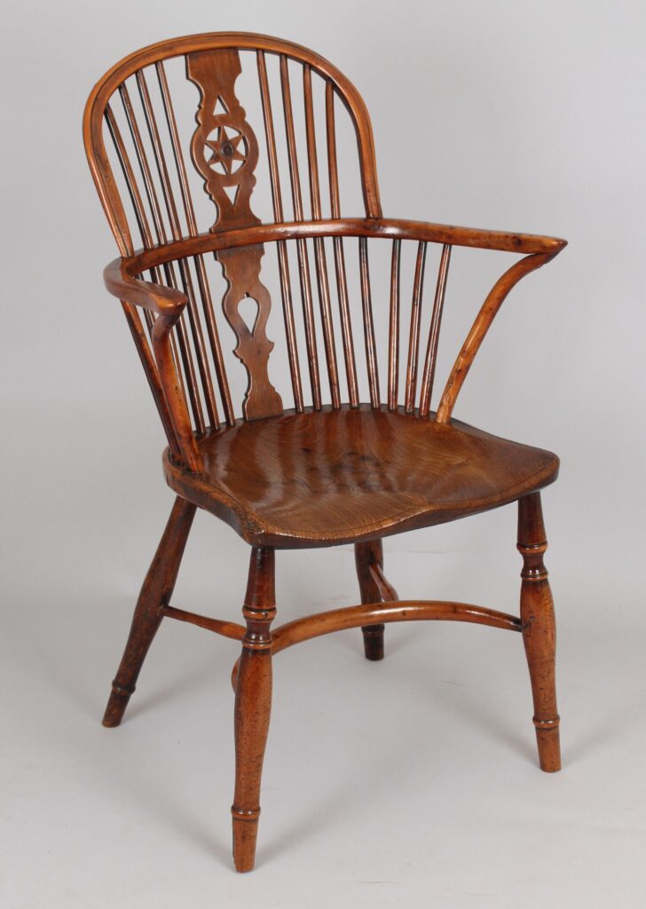 Fine Yew wood Windsor “star” back arm-chair