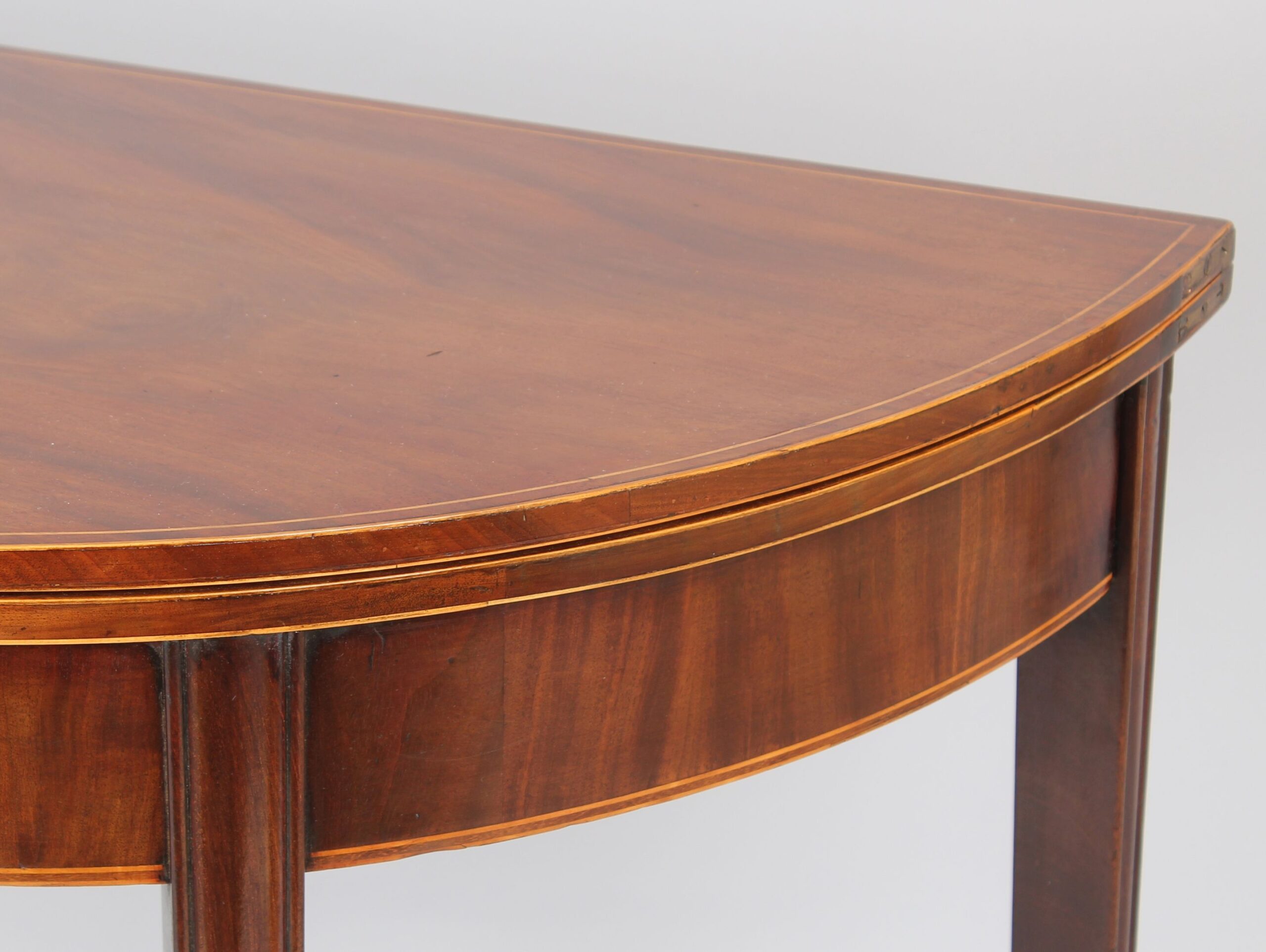 GIII period mahogany semi-circular tea-table