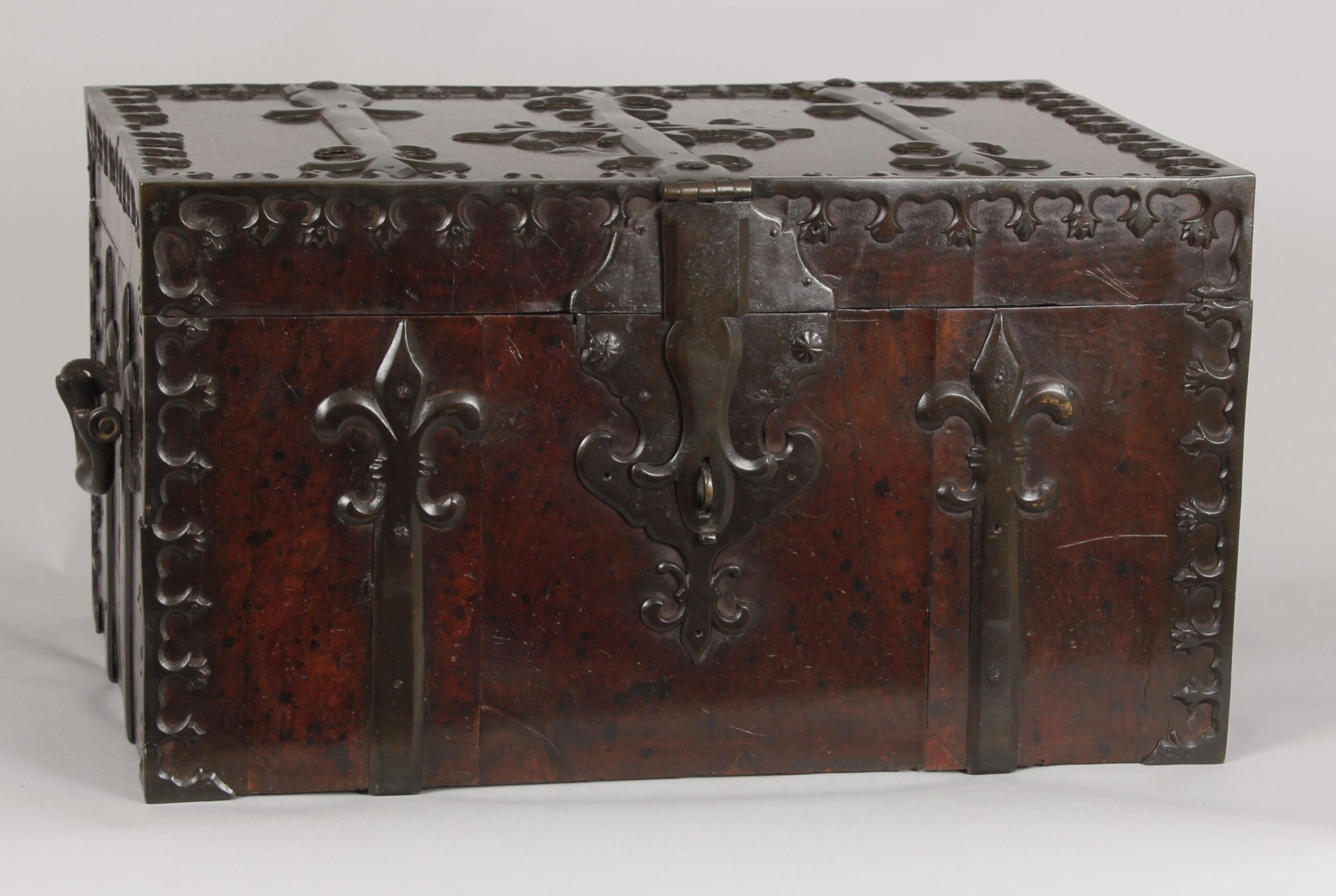 17th century walnut coffre-fort