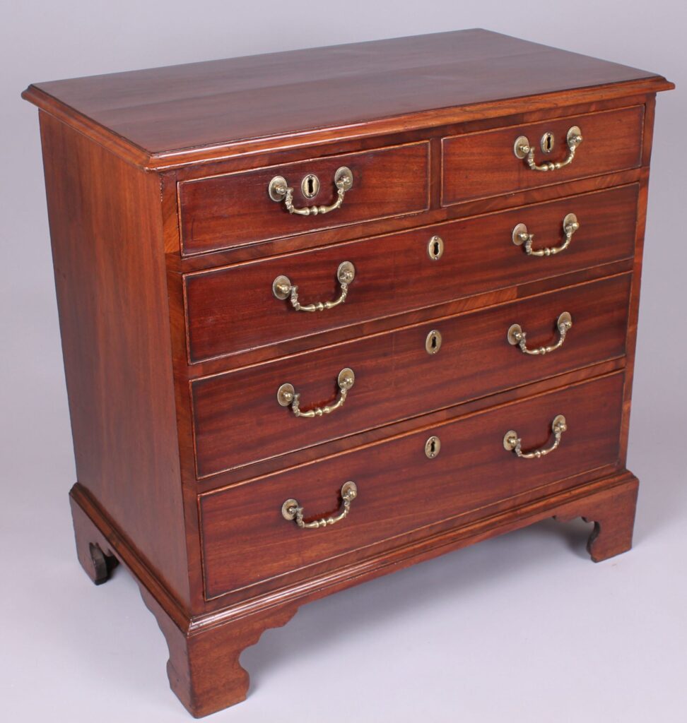George III period mahogany small chest-of-drawers