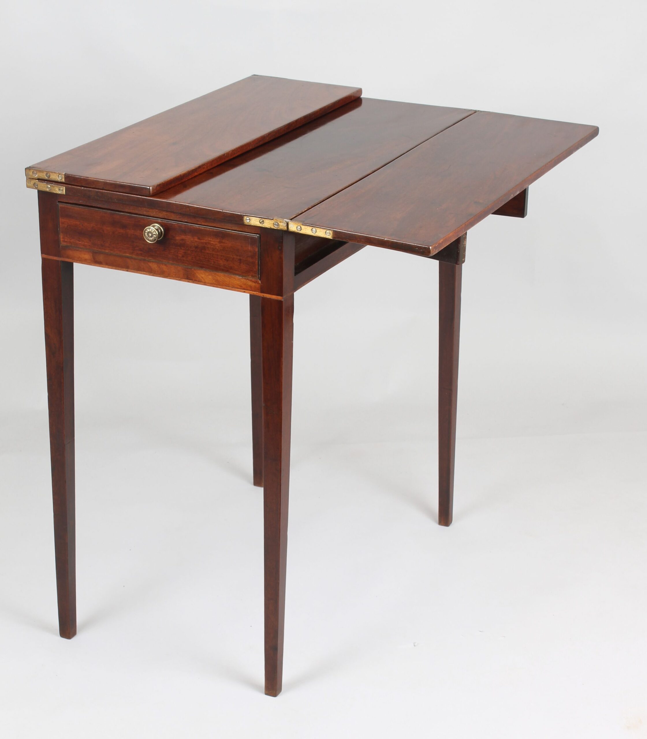 Unusual George III period mahogany flap-top ‘patience’ occasional-table