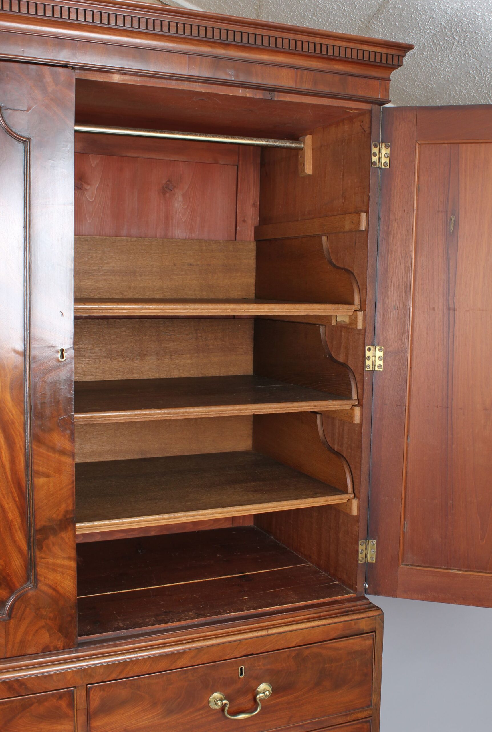 George III mahogany linen press