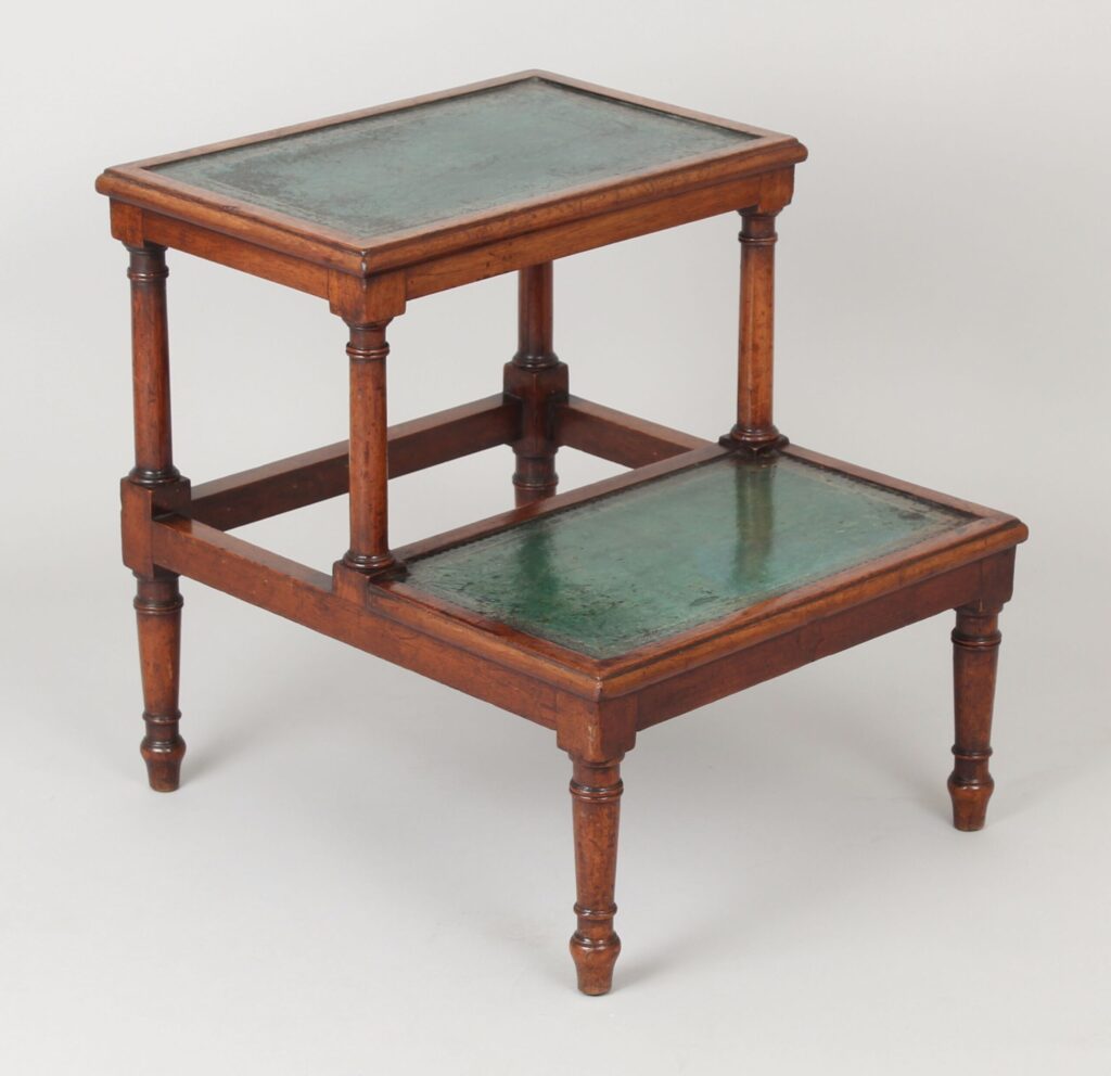 Early 19th century mahogany bed-steps