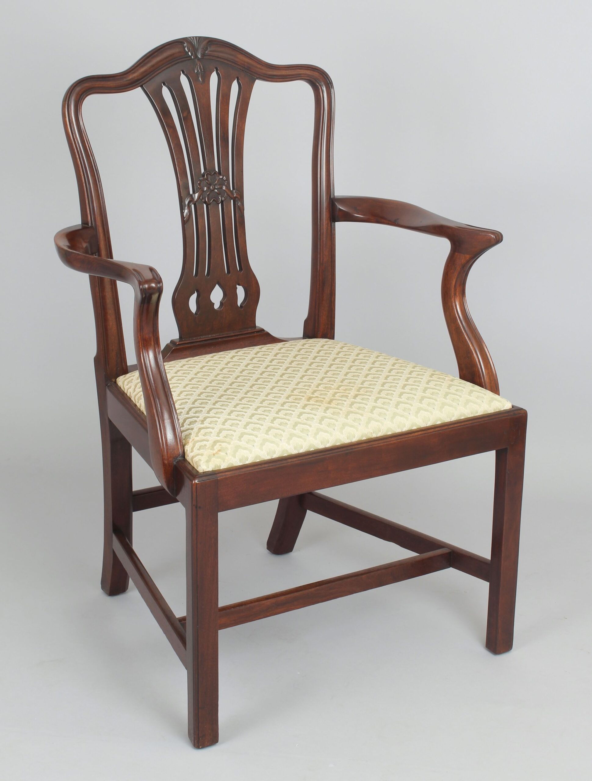 A good quality set of eight mahogany dining-chairs in the Hepplewhite style