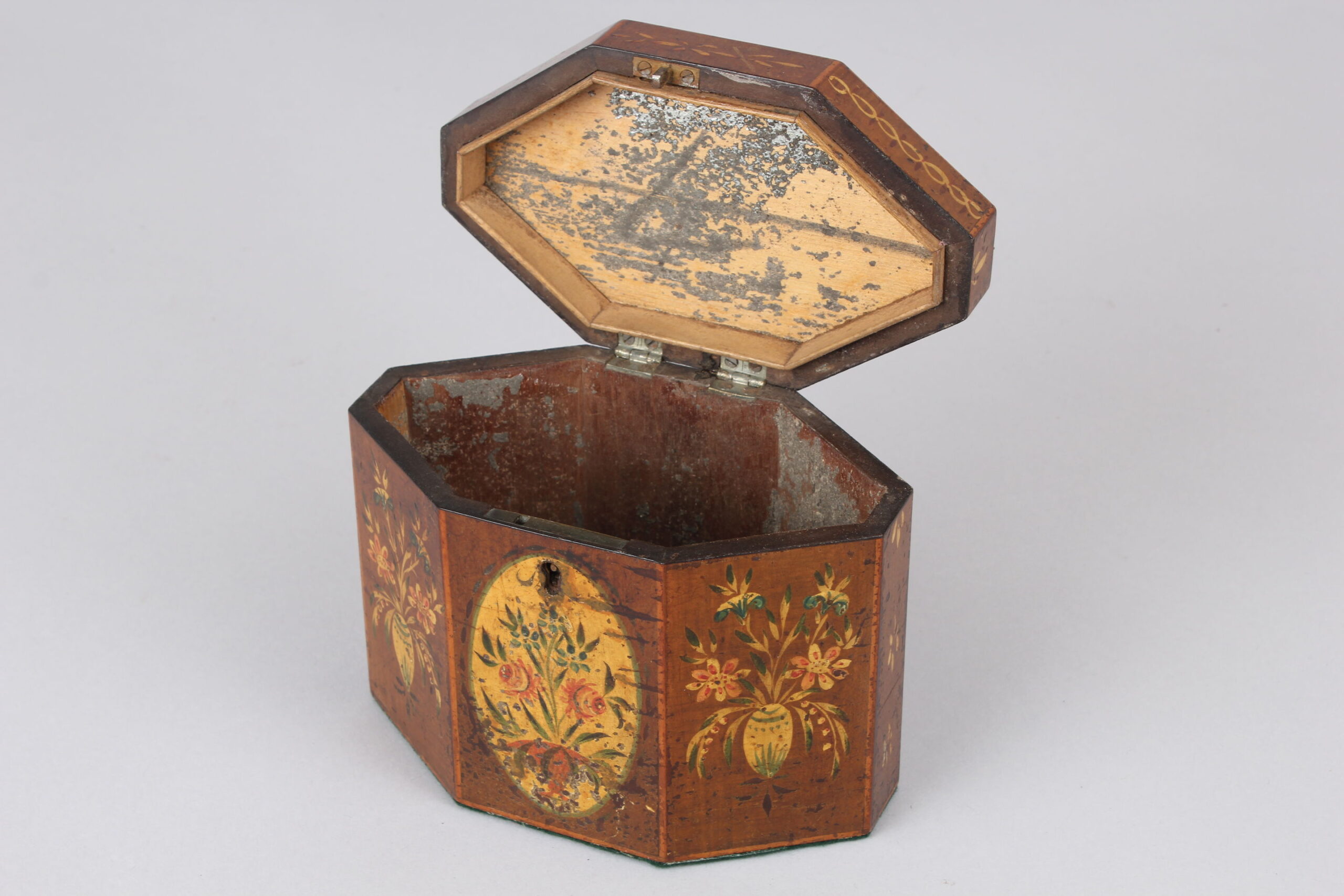 George III period octagonal harewood tea caddy