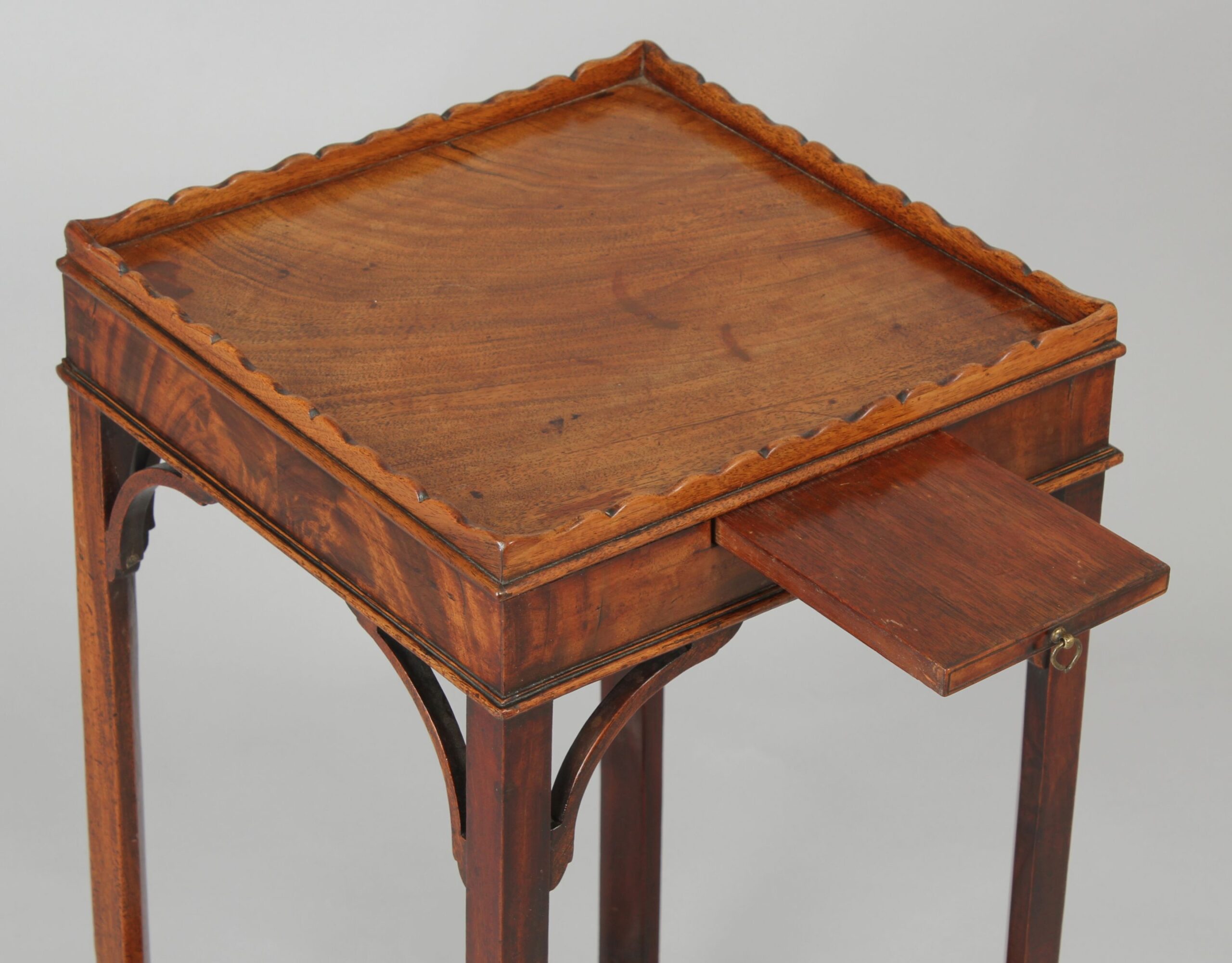 George III period mahogany urn-stand