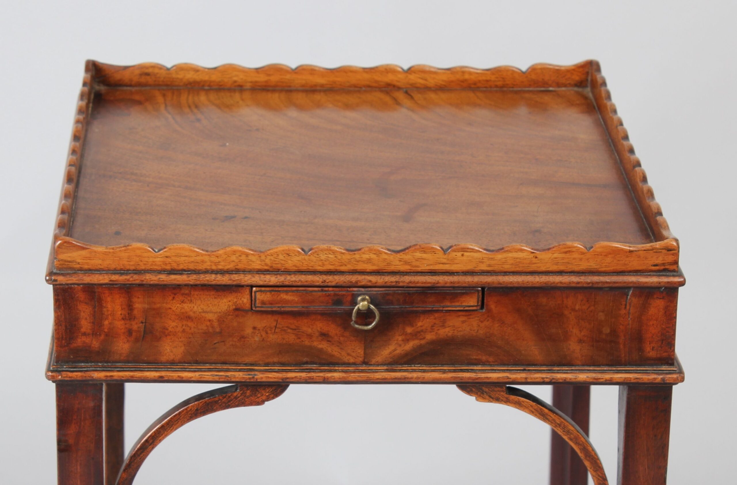 George III period mahogany urn-stand