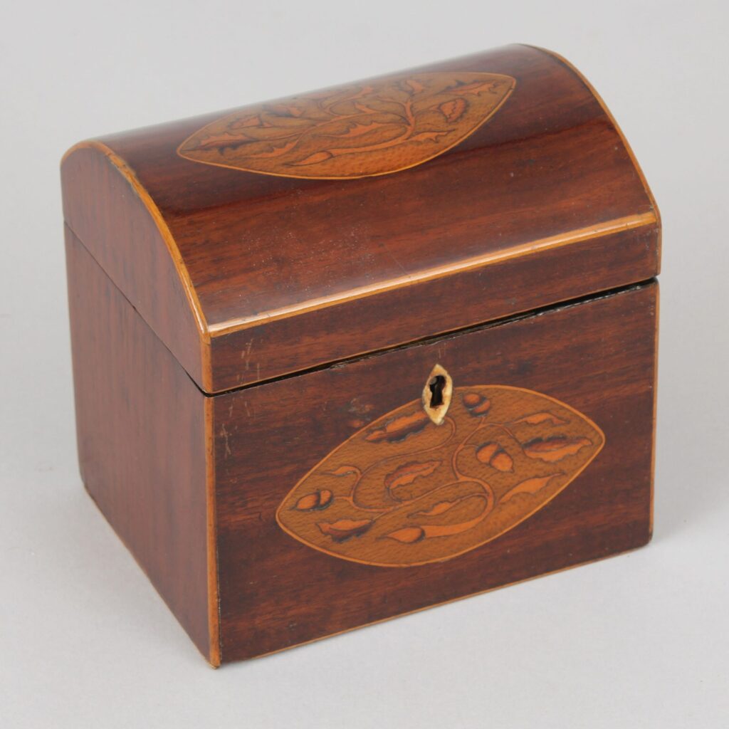 George III mahogany domed-top tea caddy