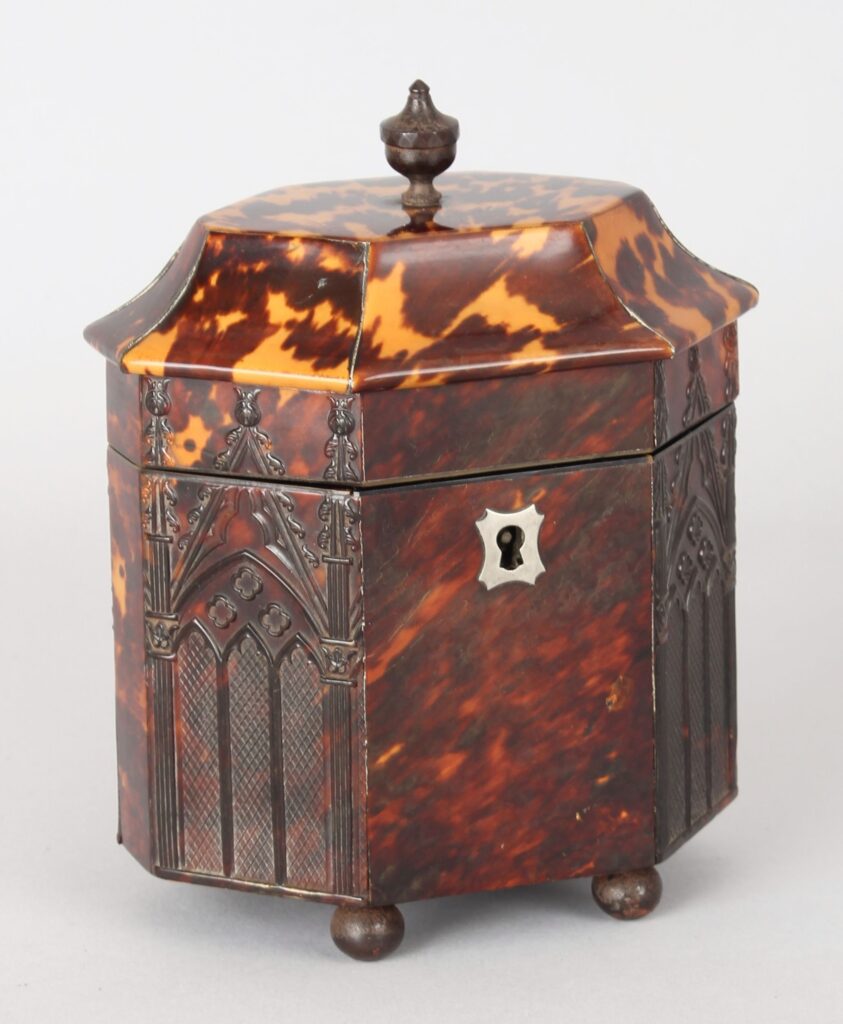 Rare and fine Regency period octagonal tortoise-shell tea caddy
