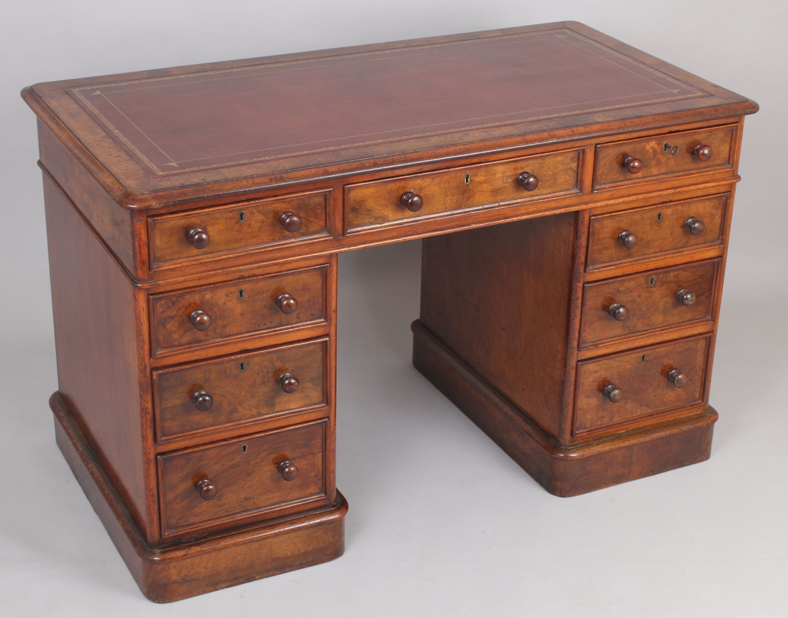 Victorian walnut kneehole-desk