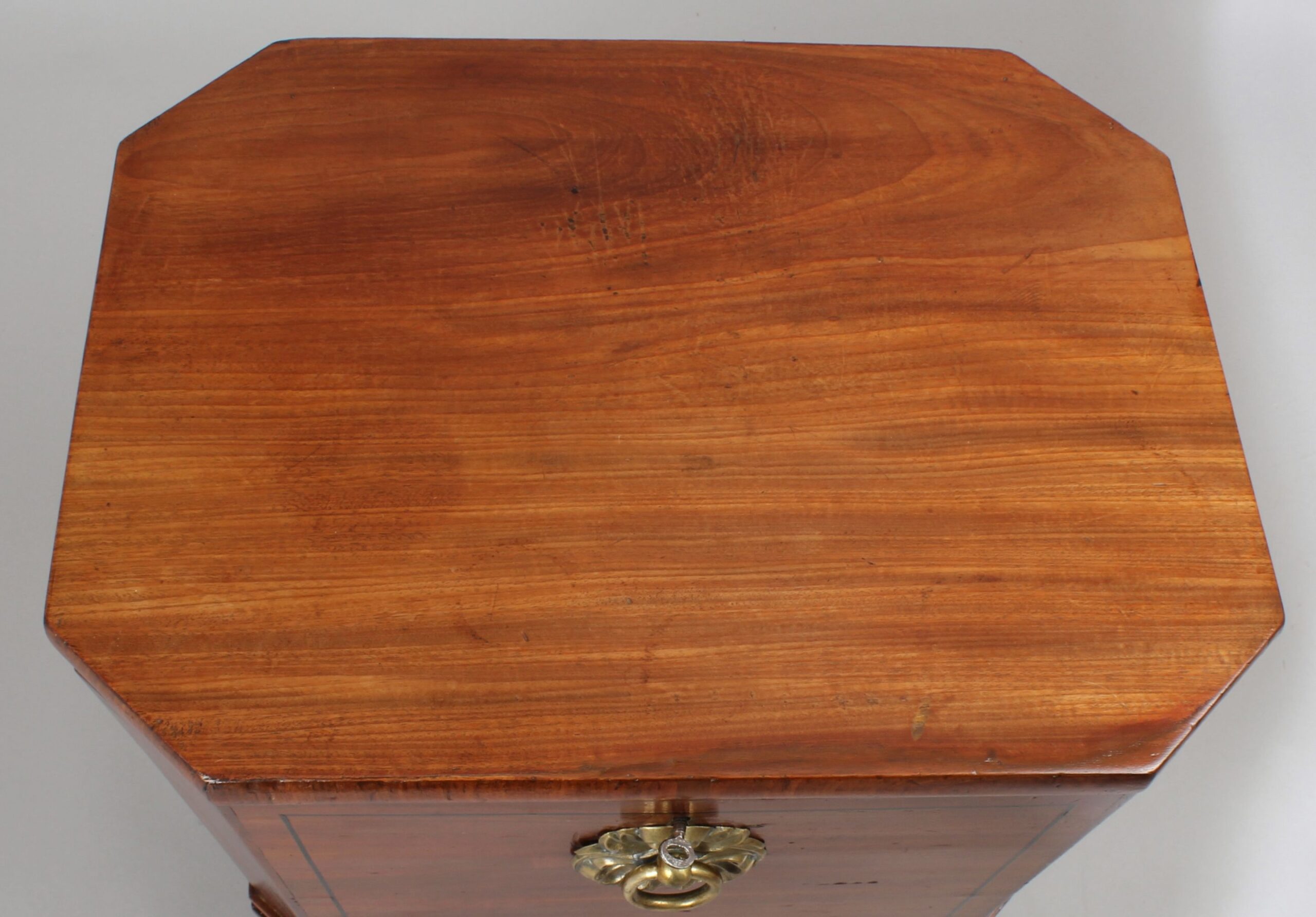 George IV period mahogany wine-cooler