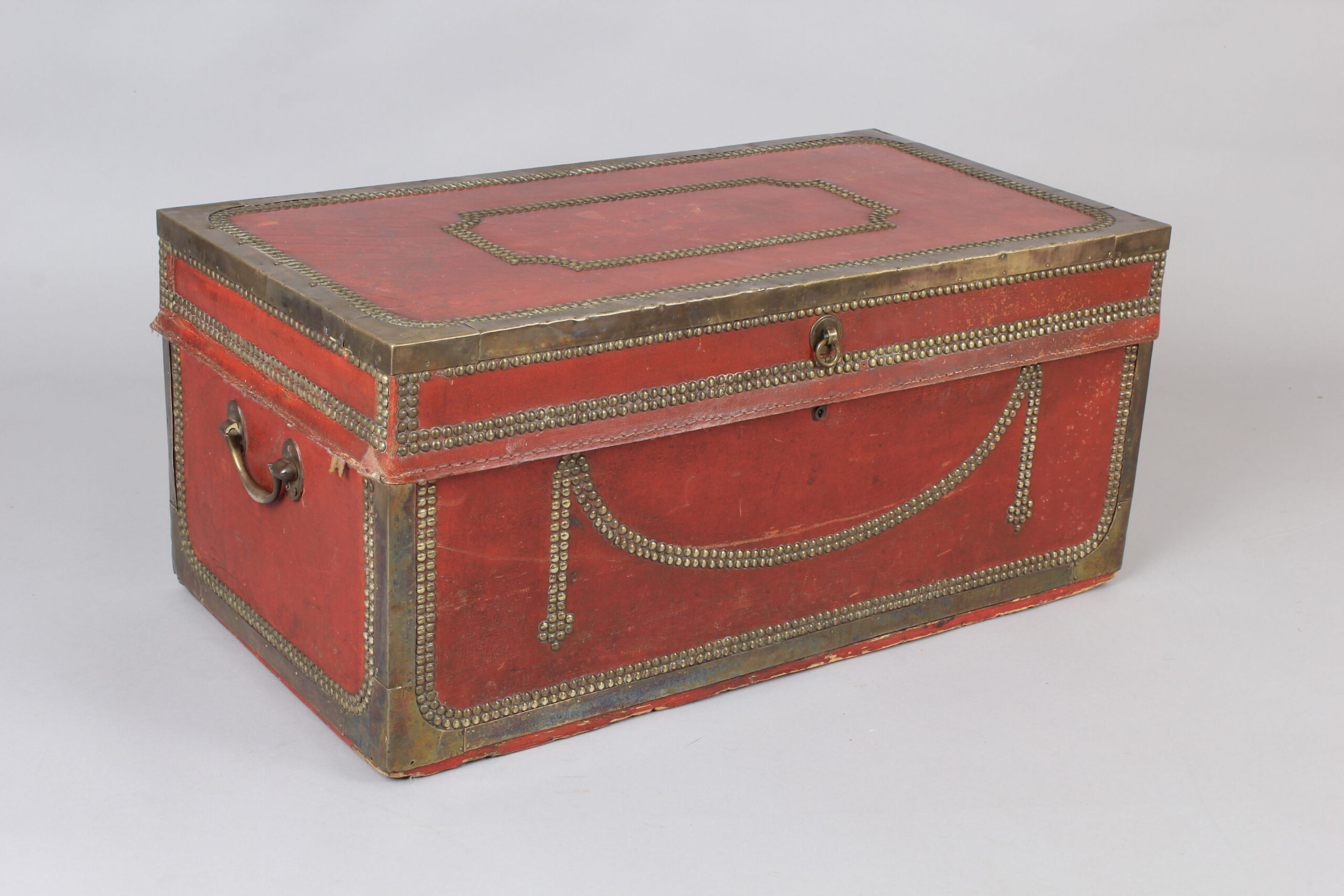 Rare George III period travelling trunk