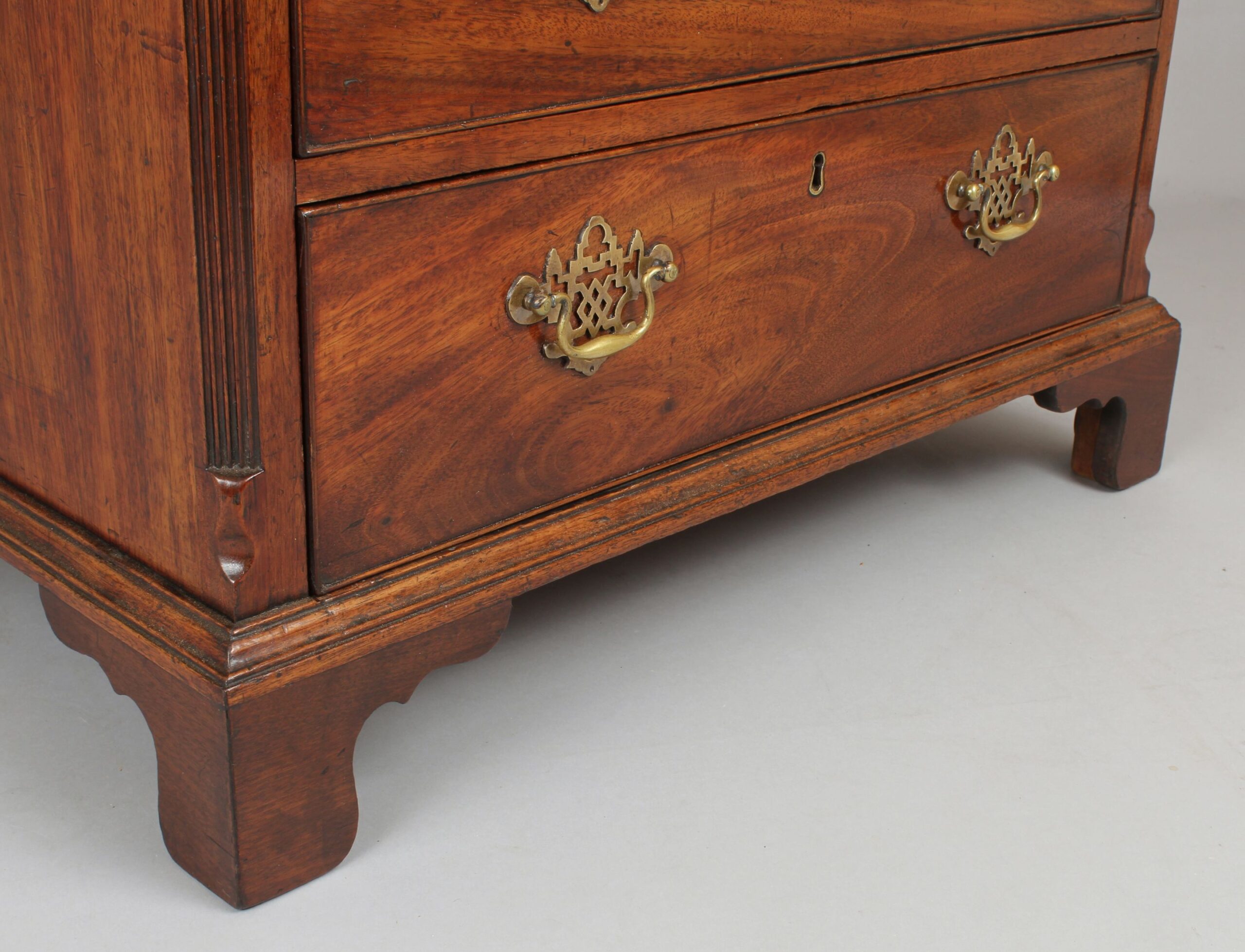 George III period small mahogany chest-of-drawers