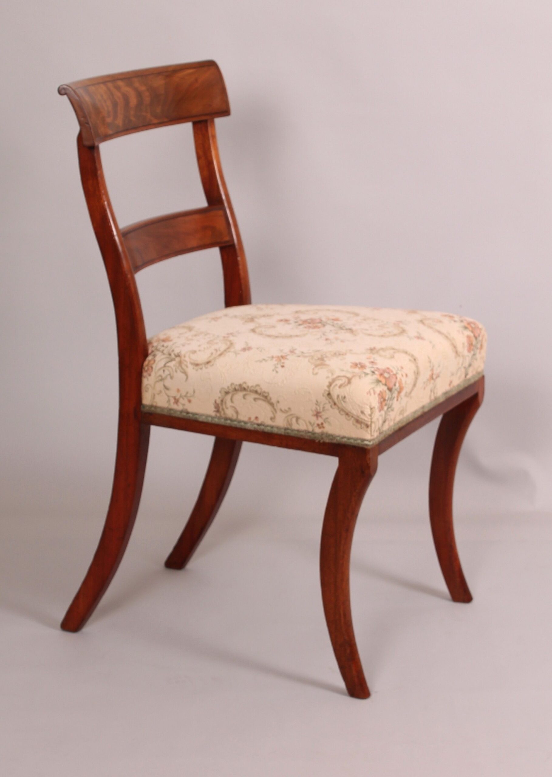 Set of 14 fine quality mahogany early 19th century dining chairs