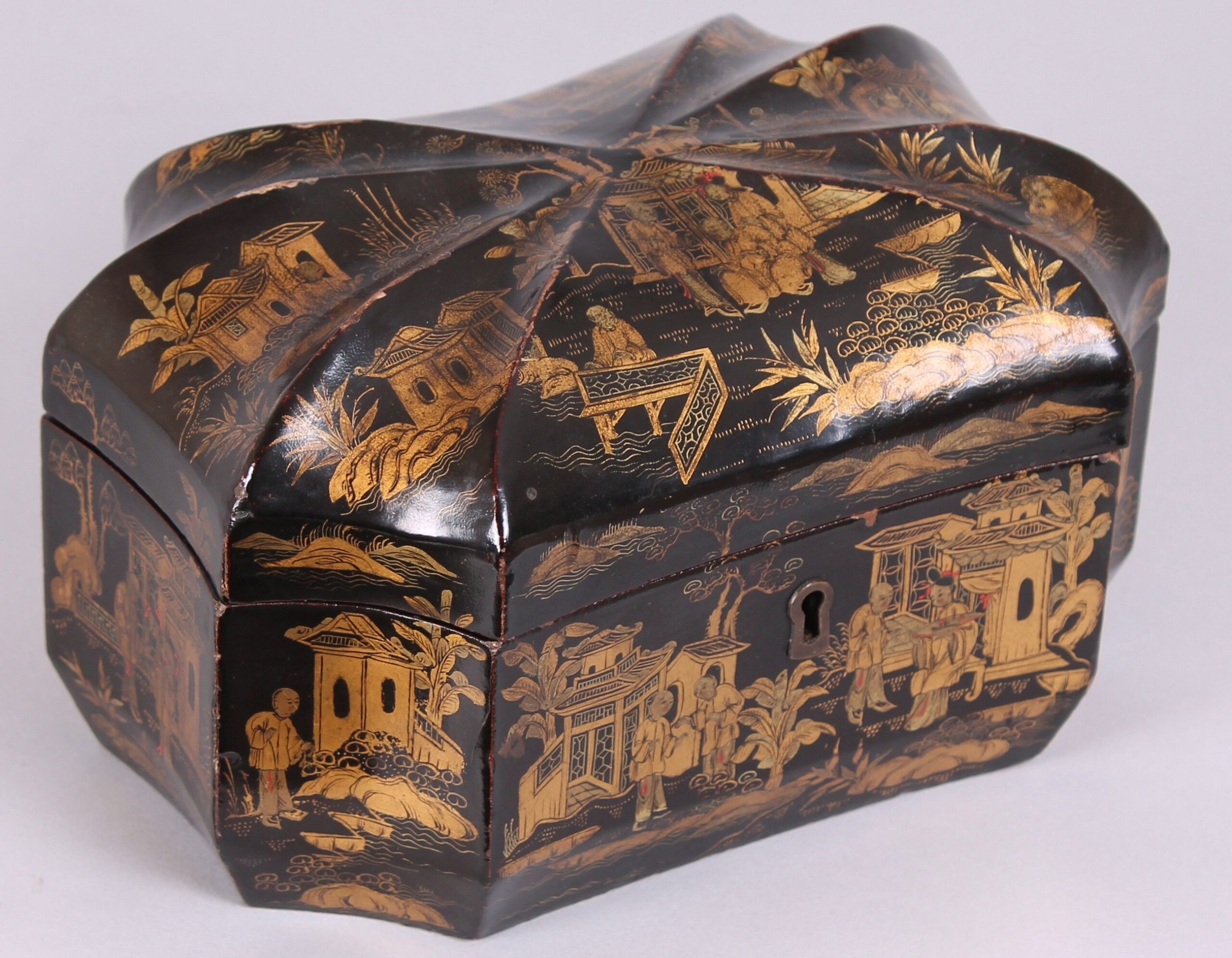 Mid nineteenth century Japanese lacquer box