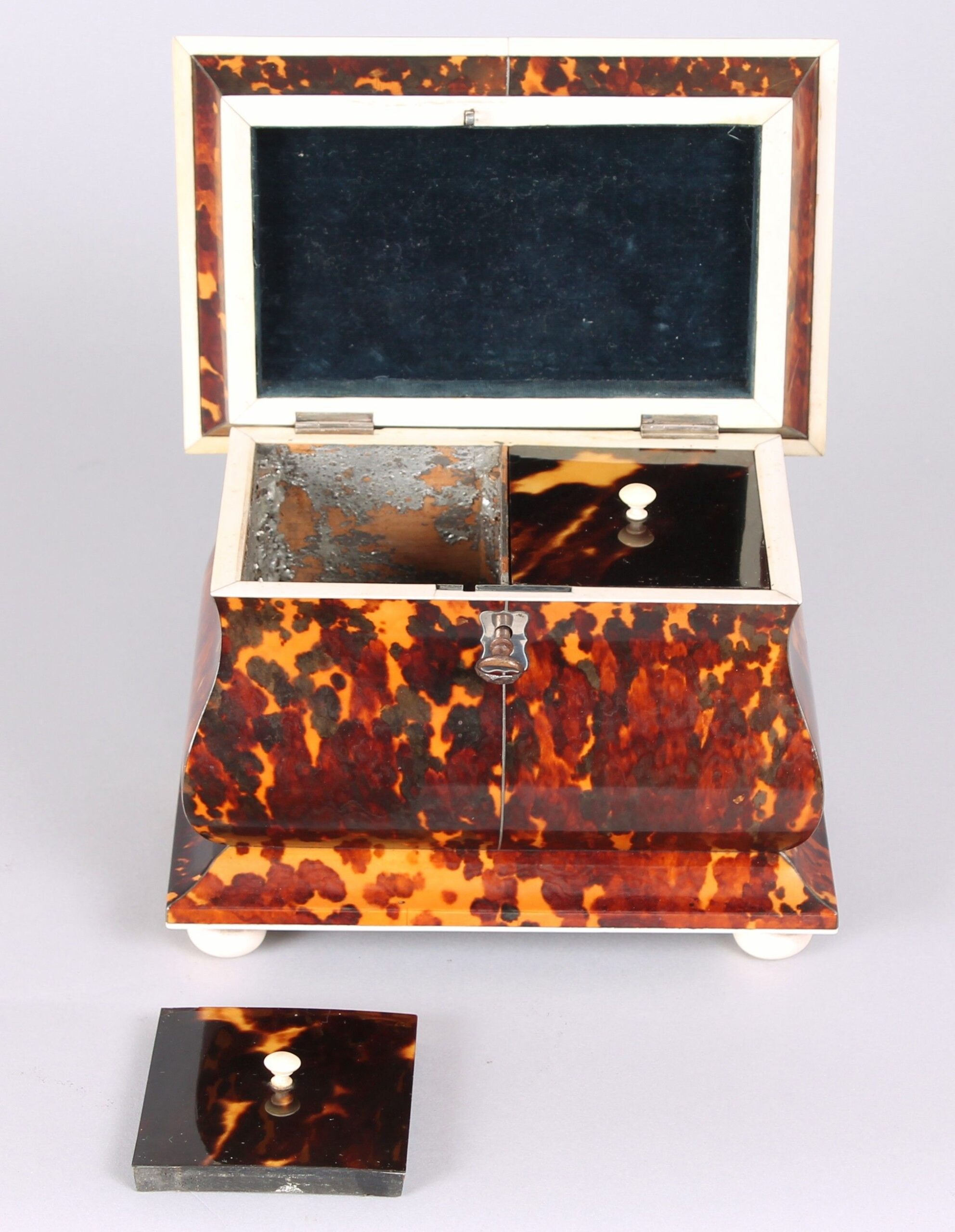 Fine William IV period tortoise-shell double tea caddy