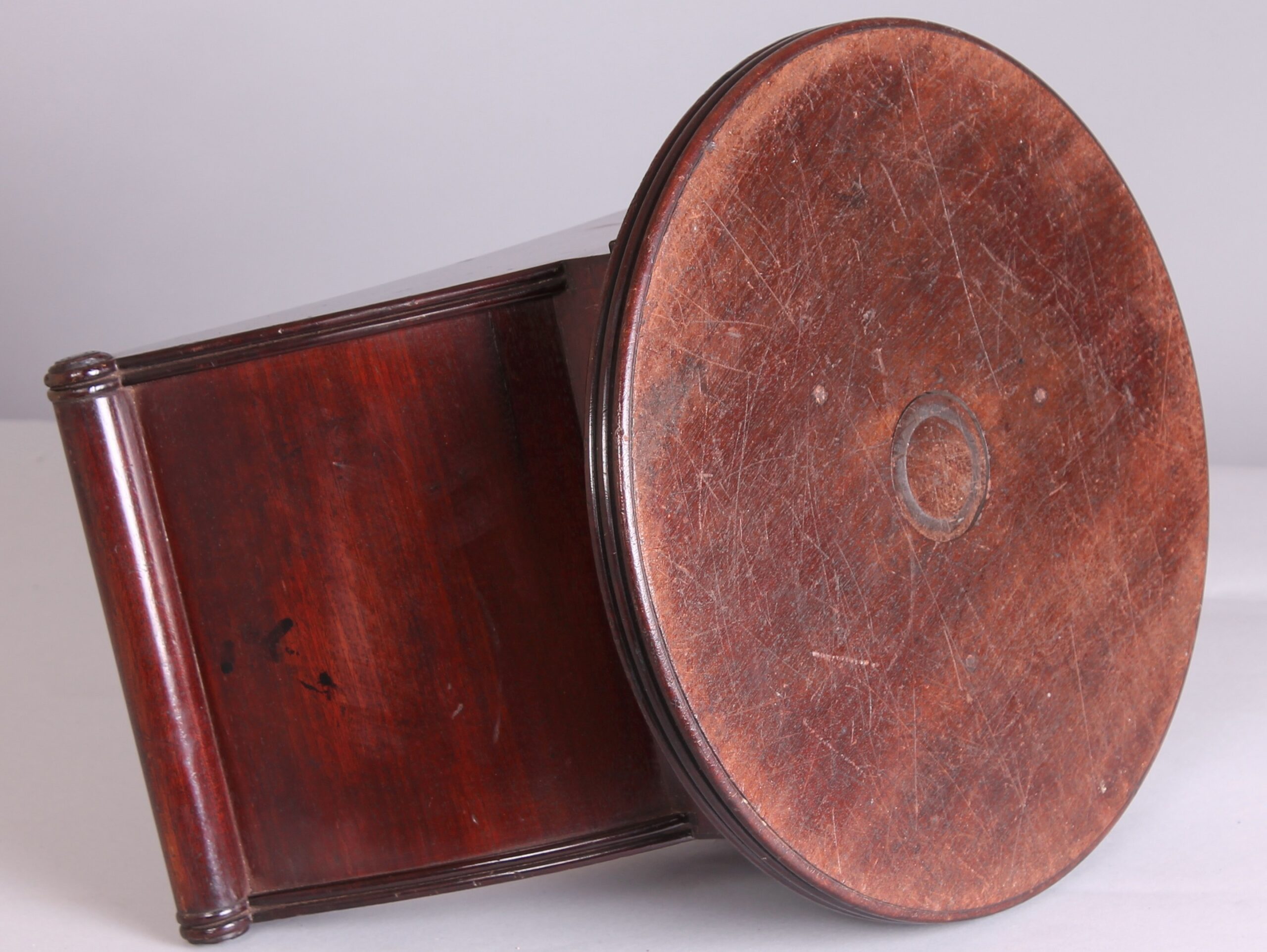 Rare George III period mahogany ‘Lazy-Susan’ Cheese-Coaster