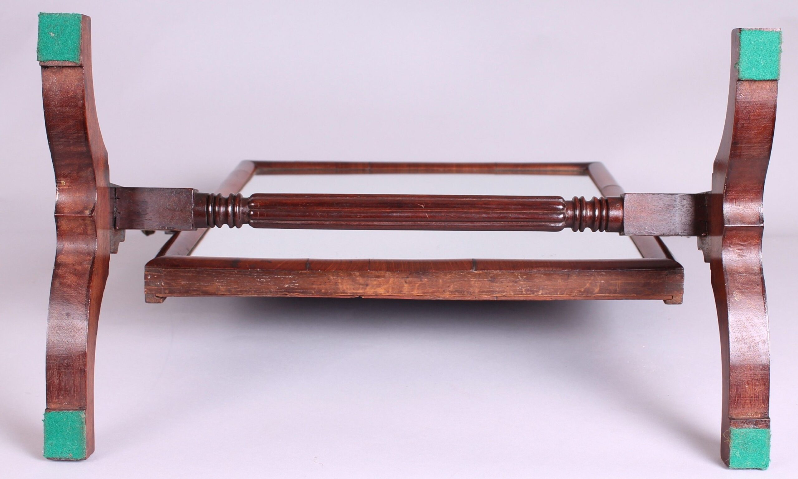 George IV period mahogany dressing table mirror, of cheval form