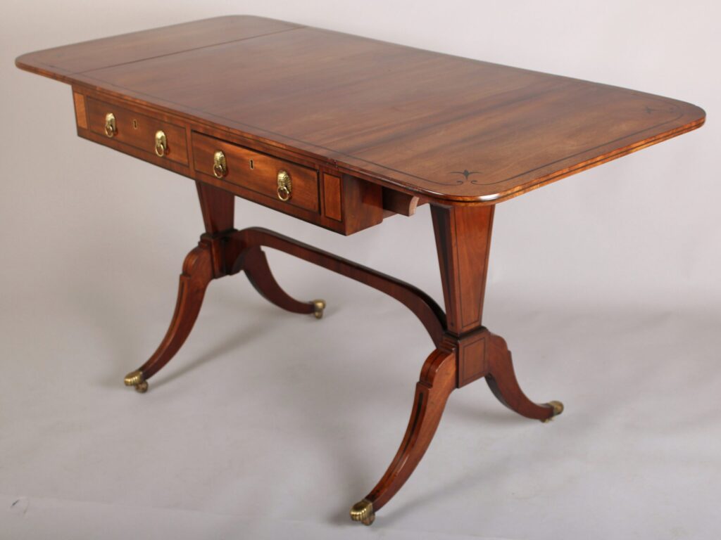 Regency period mahogany sofa-table