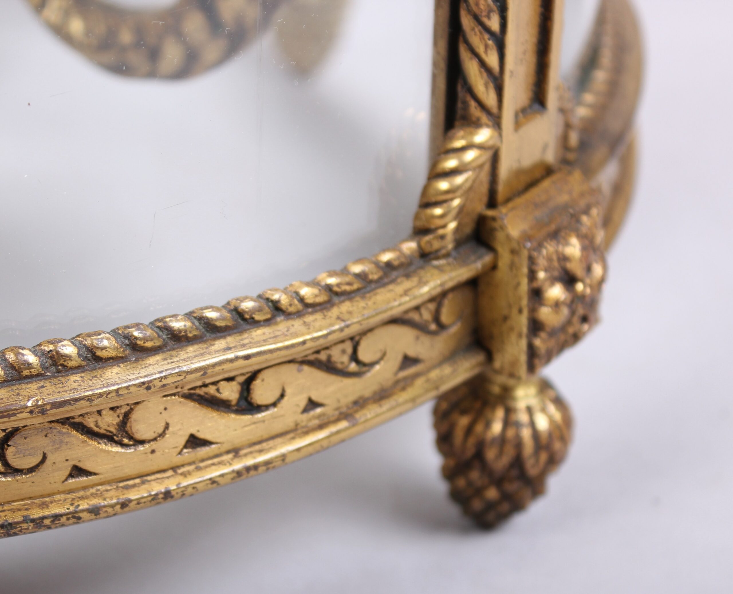 Very fine Edwardian gilt-brass circular hall lantern in the Louis XVI neo-classical style