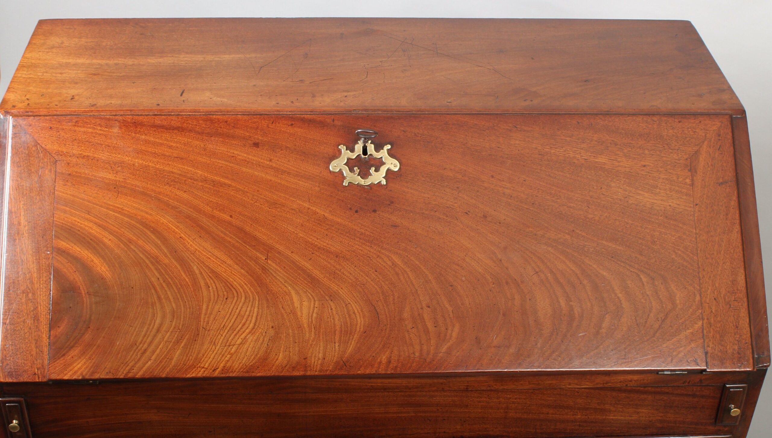 George II period ‘red walnut’ bureau of good quality