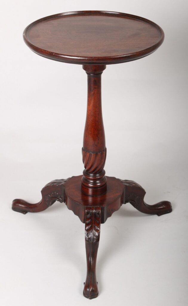 Rare George III period mahogany kettle-stand