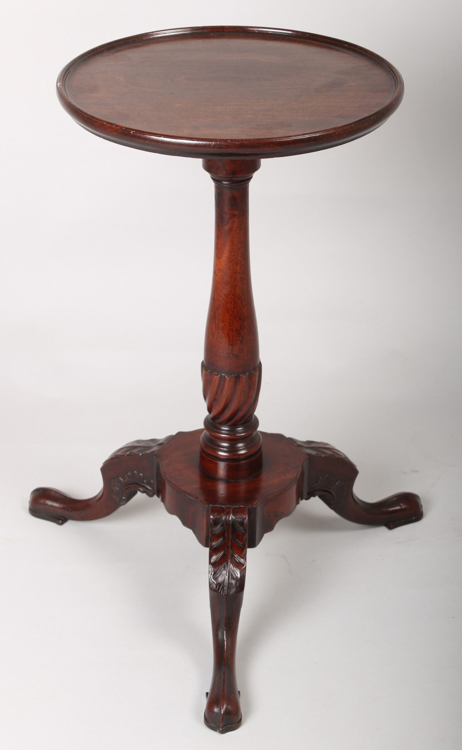 Rare George III period mahogany kettle-stand