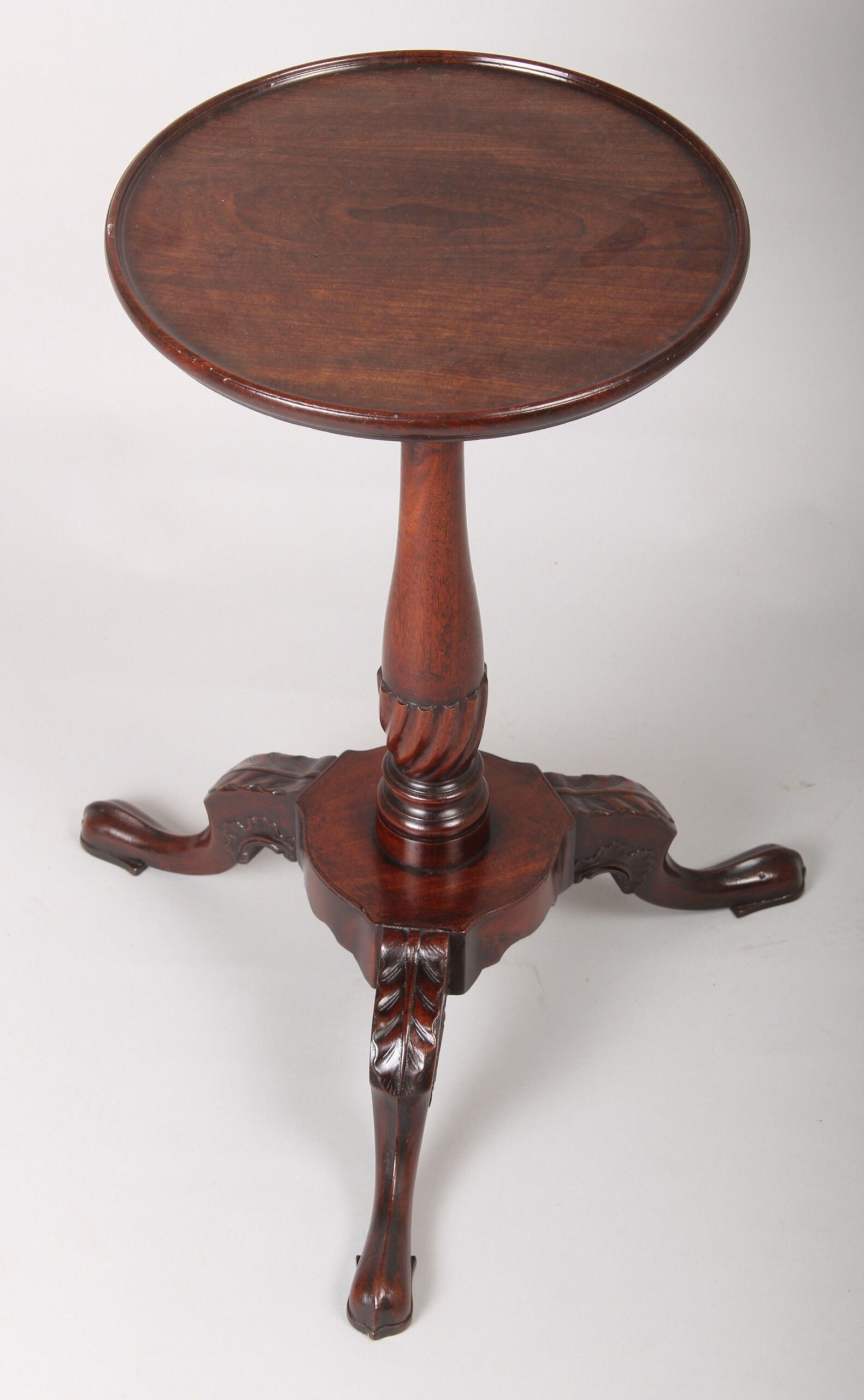 Rare George III period mahogany kettle-stand