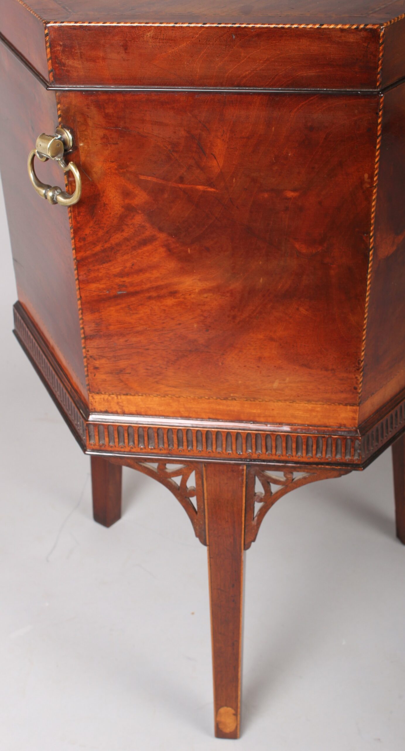 Fine George III period hexagonal cellarette of attractive mellow colour