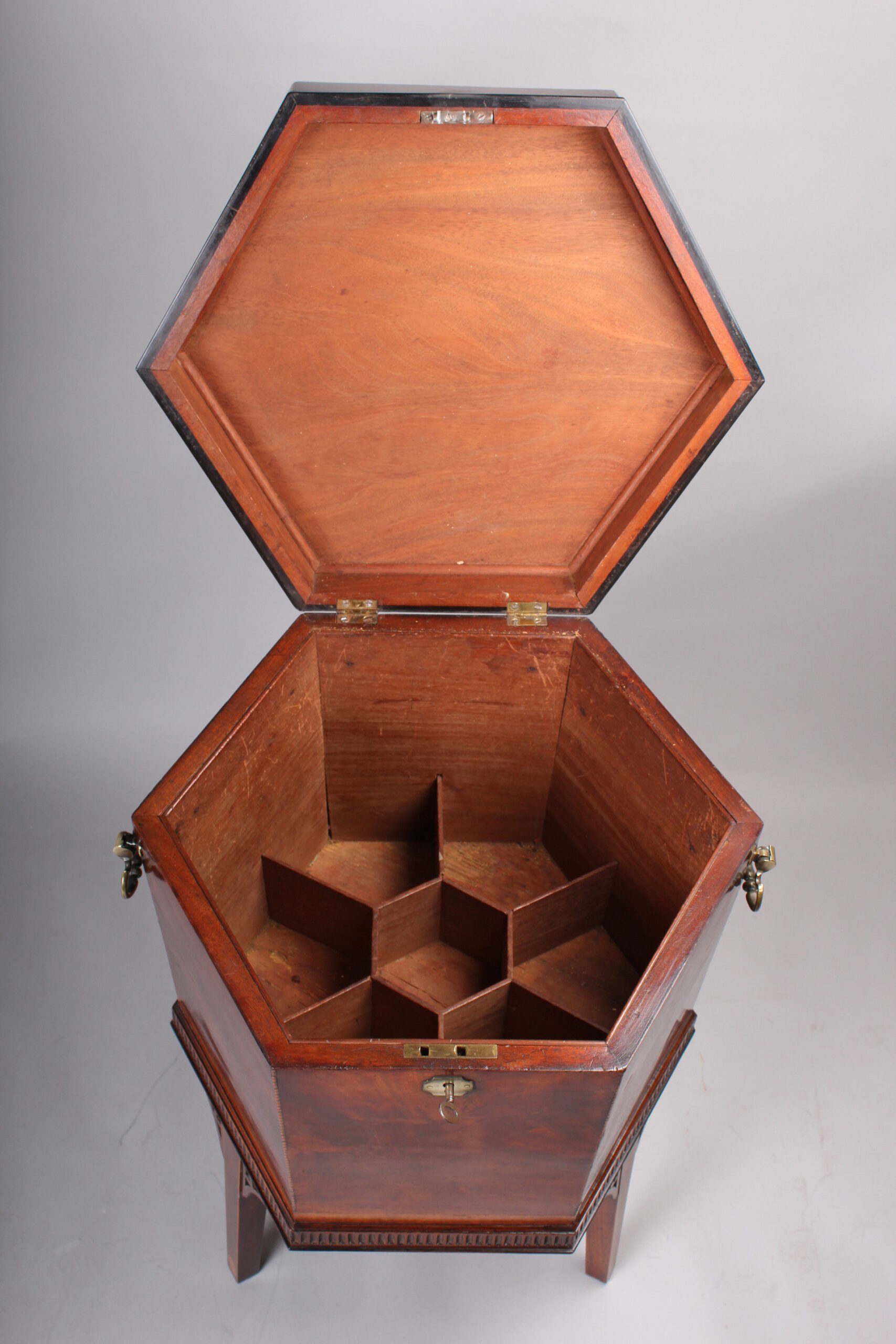 Fine George III period hexagonal cellarette of attractive mellow colour