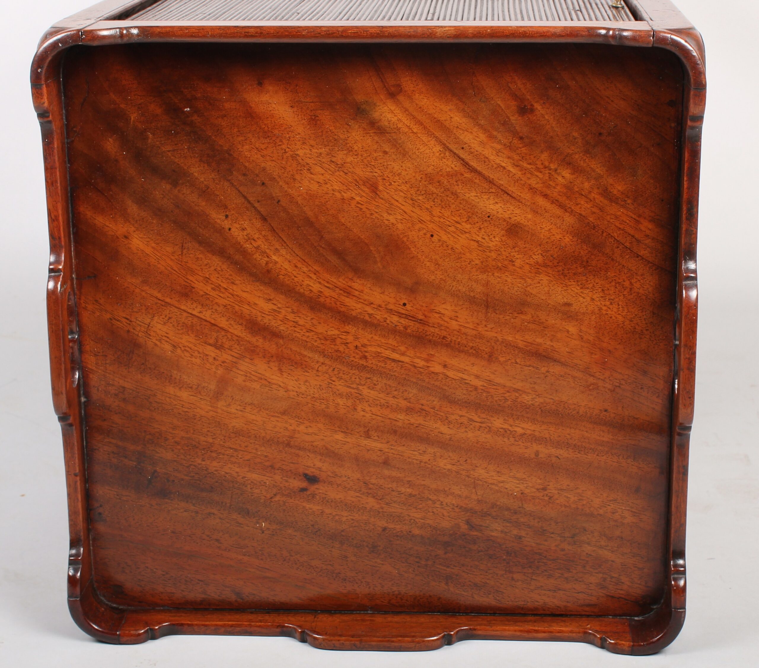 George III period mahogany pot-cupboard