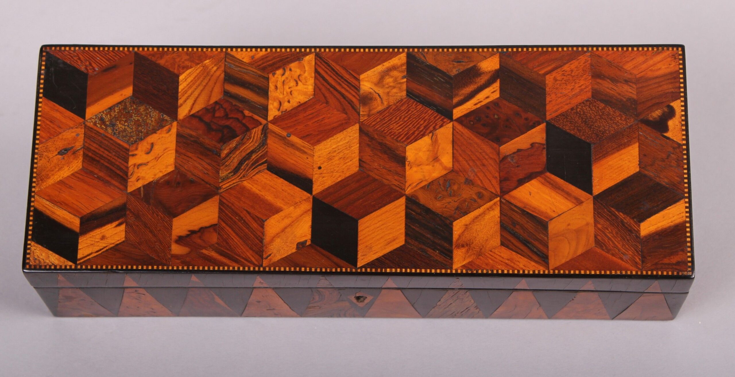 Fine Victorian Tunbridge parquetry glove-box