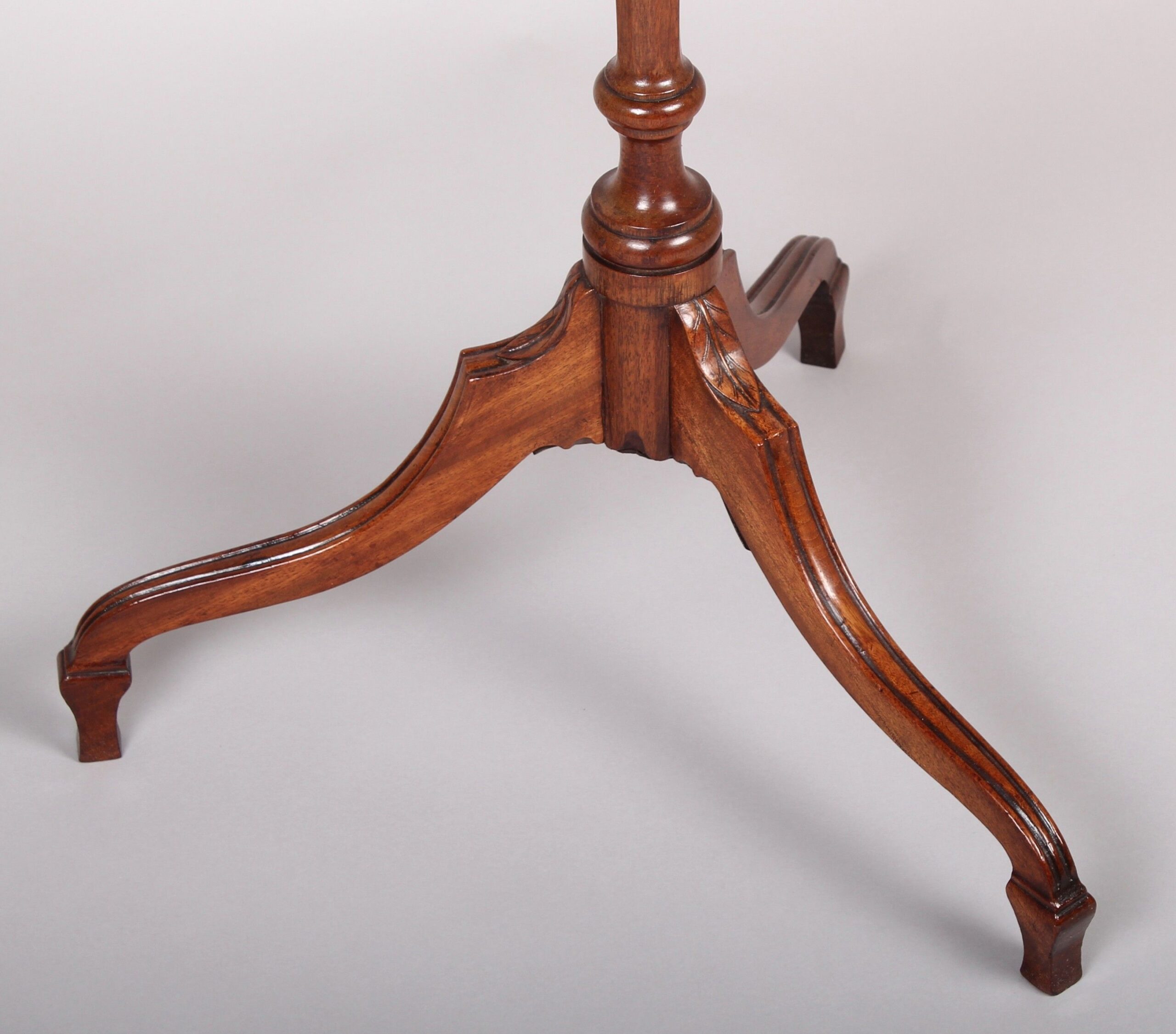 George III Mahogany tripod table