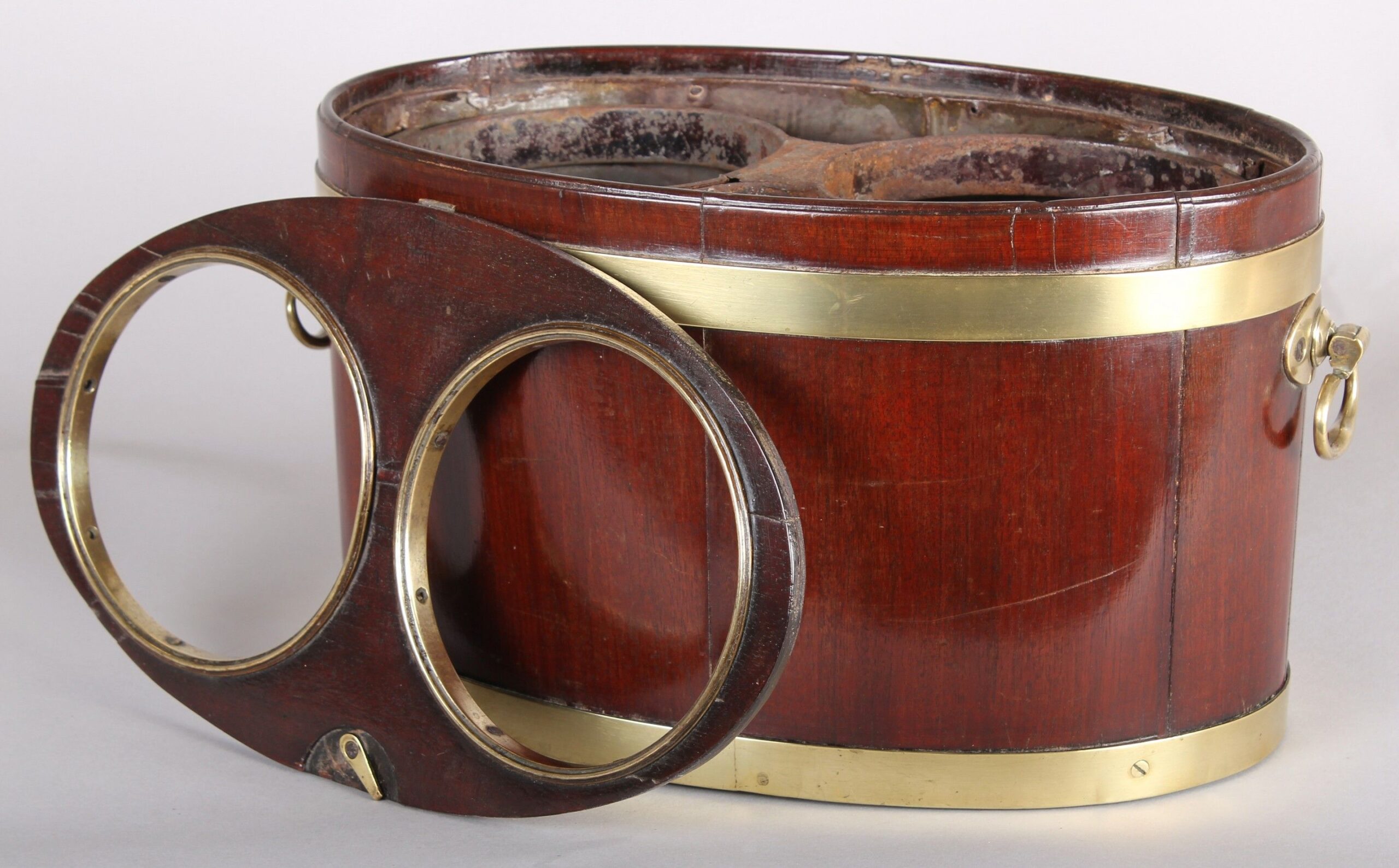 Rare George III period mahogany table bottle-cooler