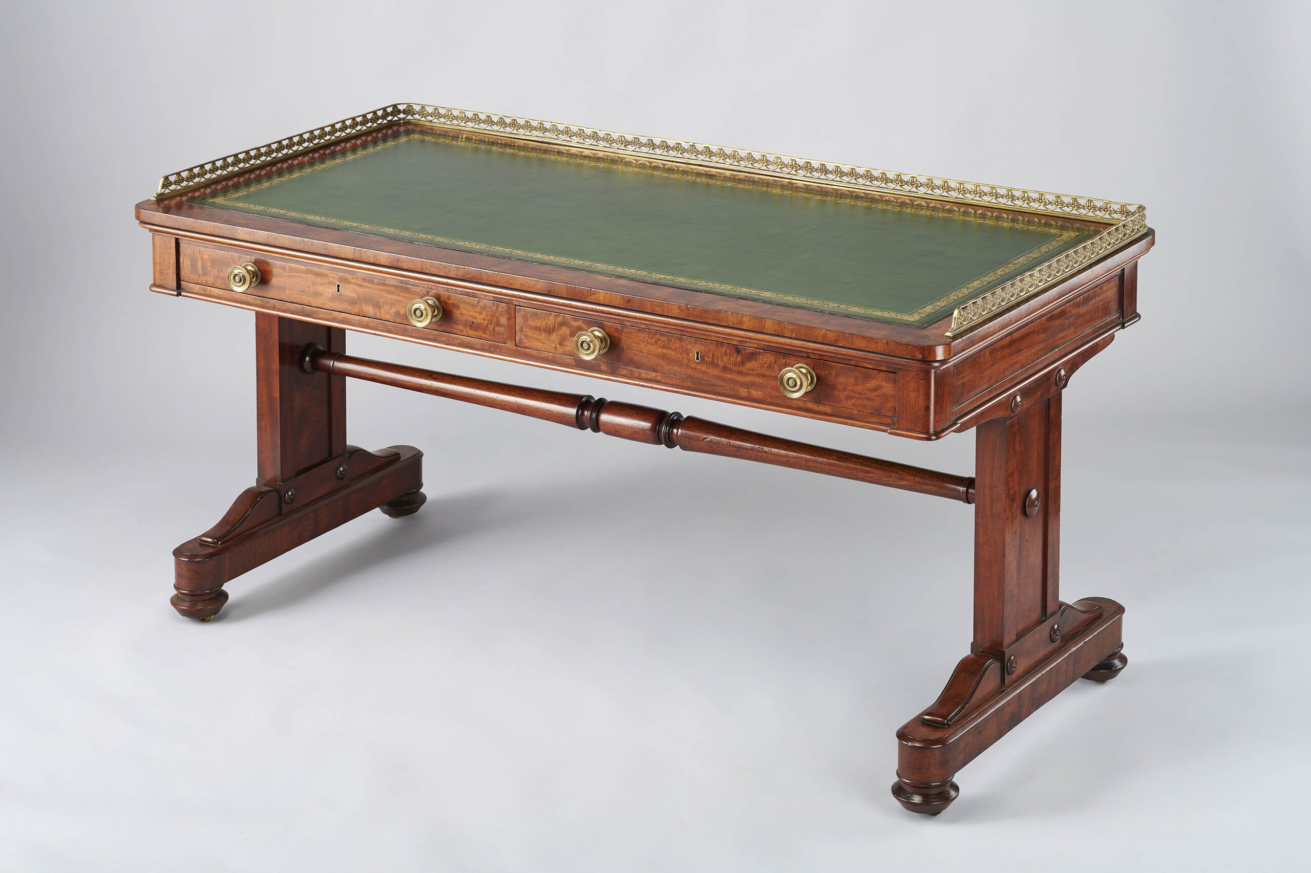 Good quality George IV period mahogany writing-table