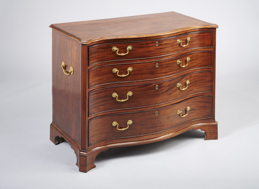 Fine George III period mahogany serpentine dressing-chest