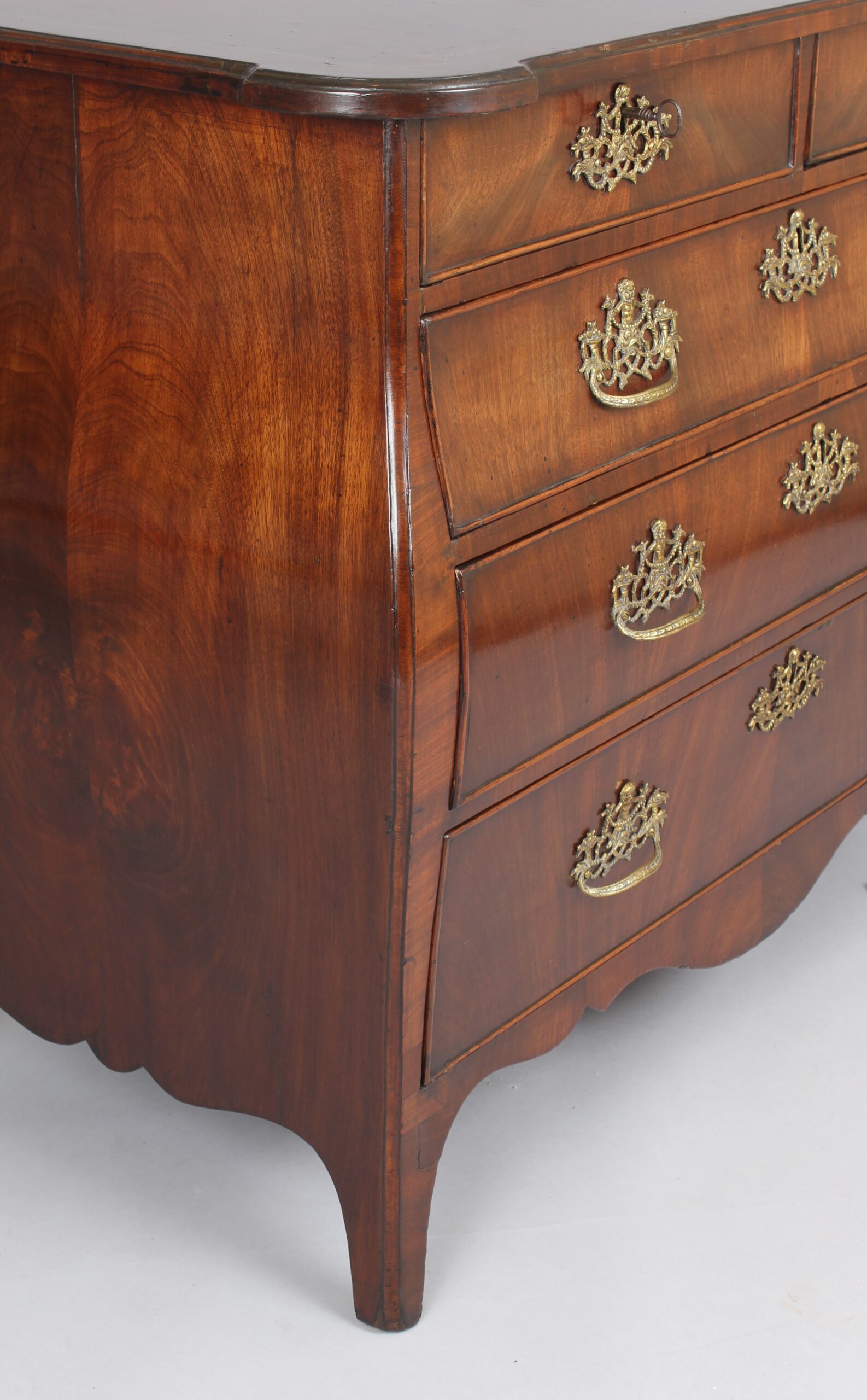 Small Dutch mahogany bombe commode chest