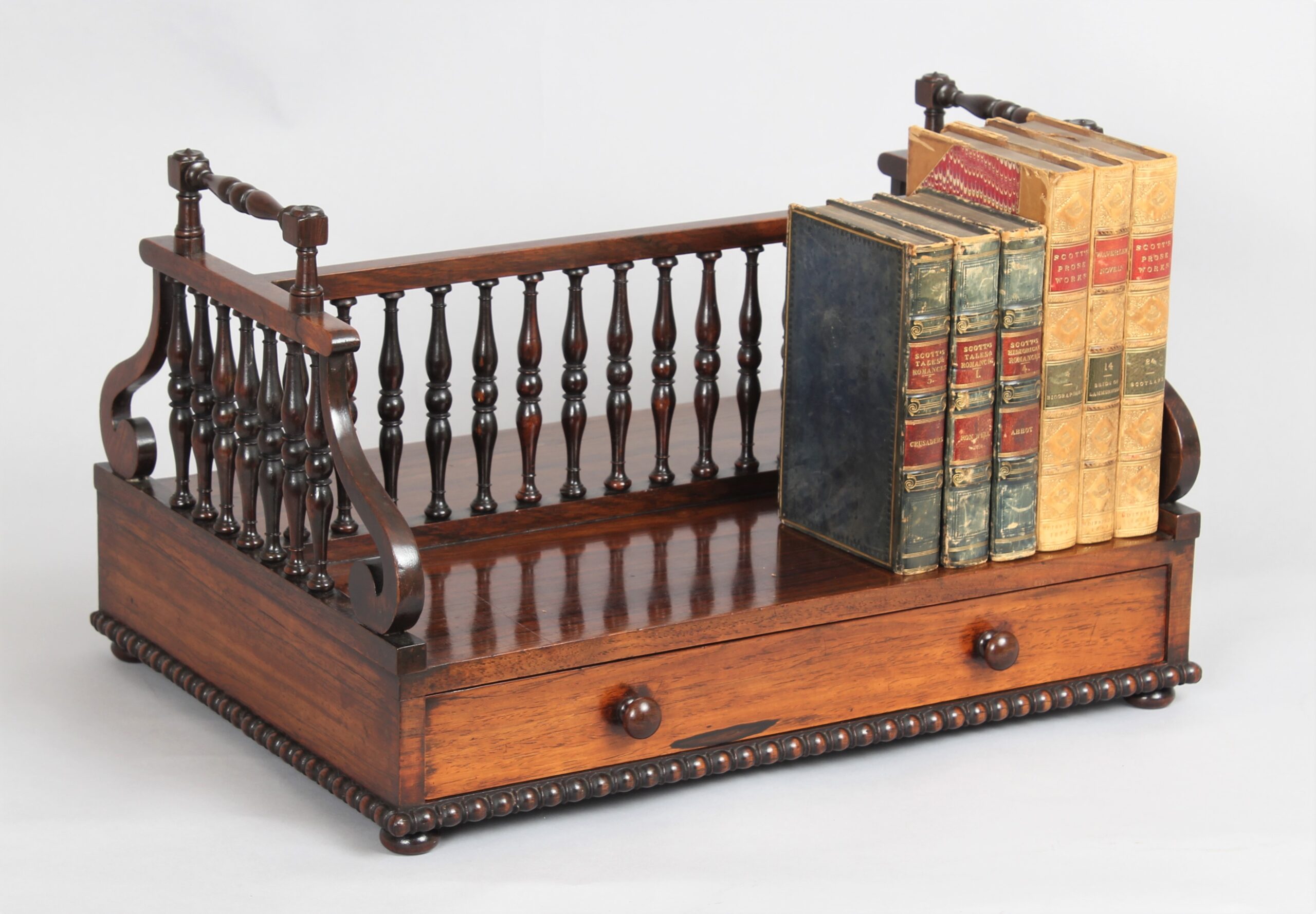 A fine Regency period rosewood book carrier in the manner of Gillows of Lancaster R