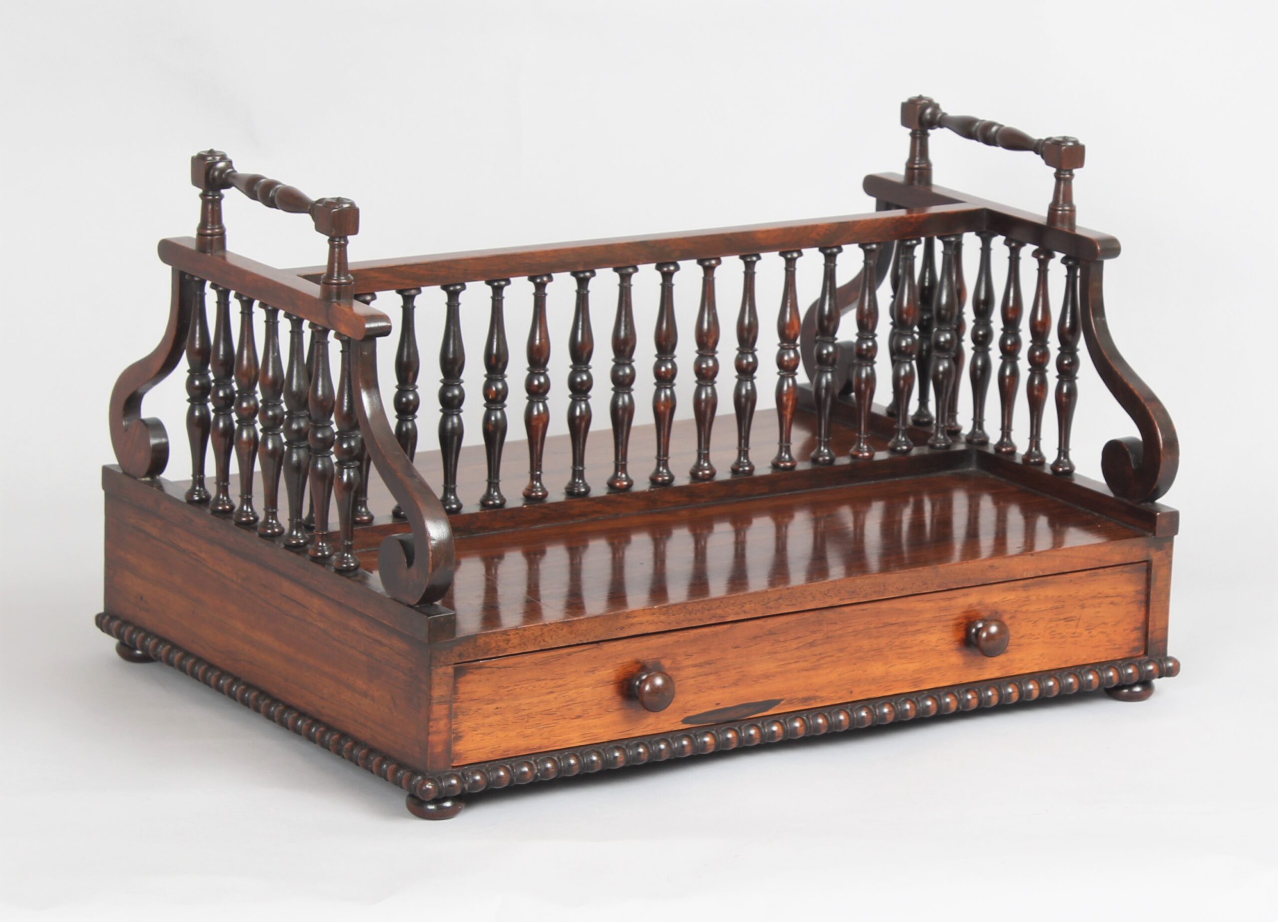 A fine Regency period rosewood book carrier in the manner of Gillows of Lancaster R