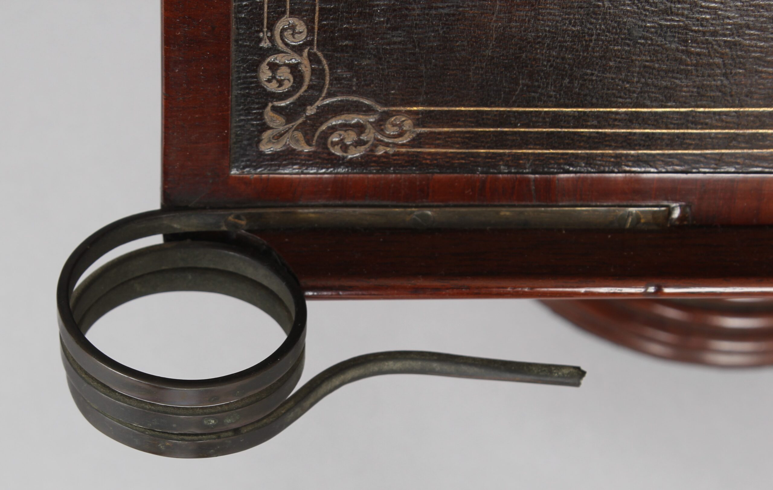 A fine quality early 19th century mahogany adjustable table reading-stand