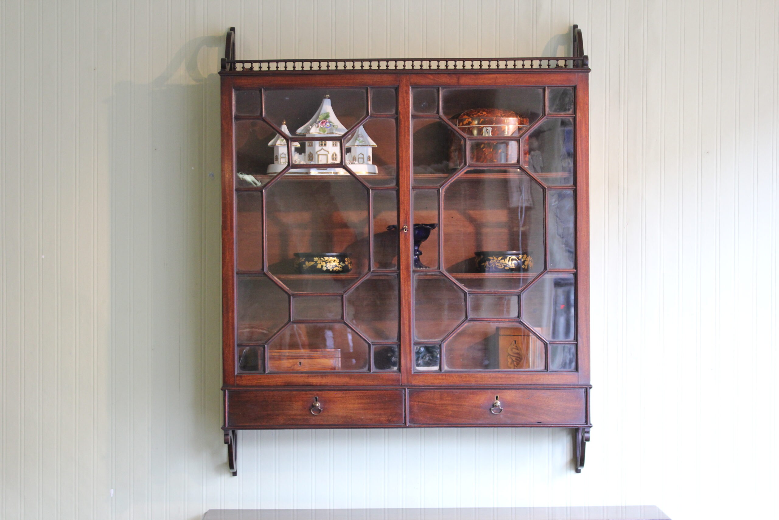 George III period wall-mounted mahogany display-cabinet