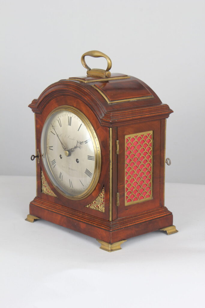 Fine George III period mahogany bracket-clock