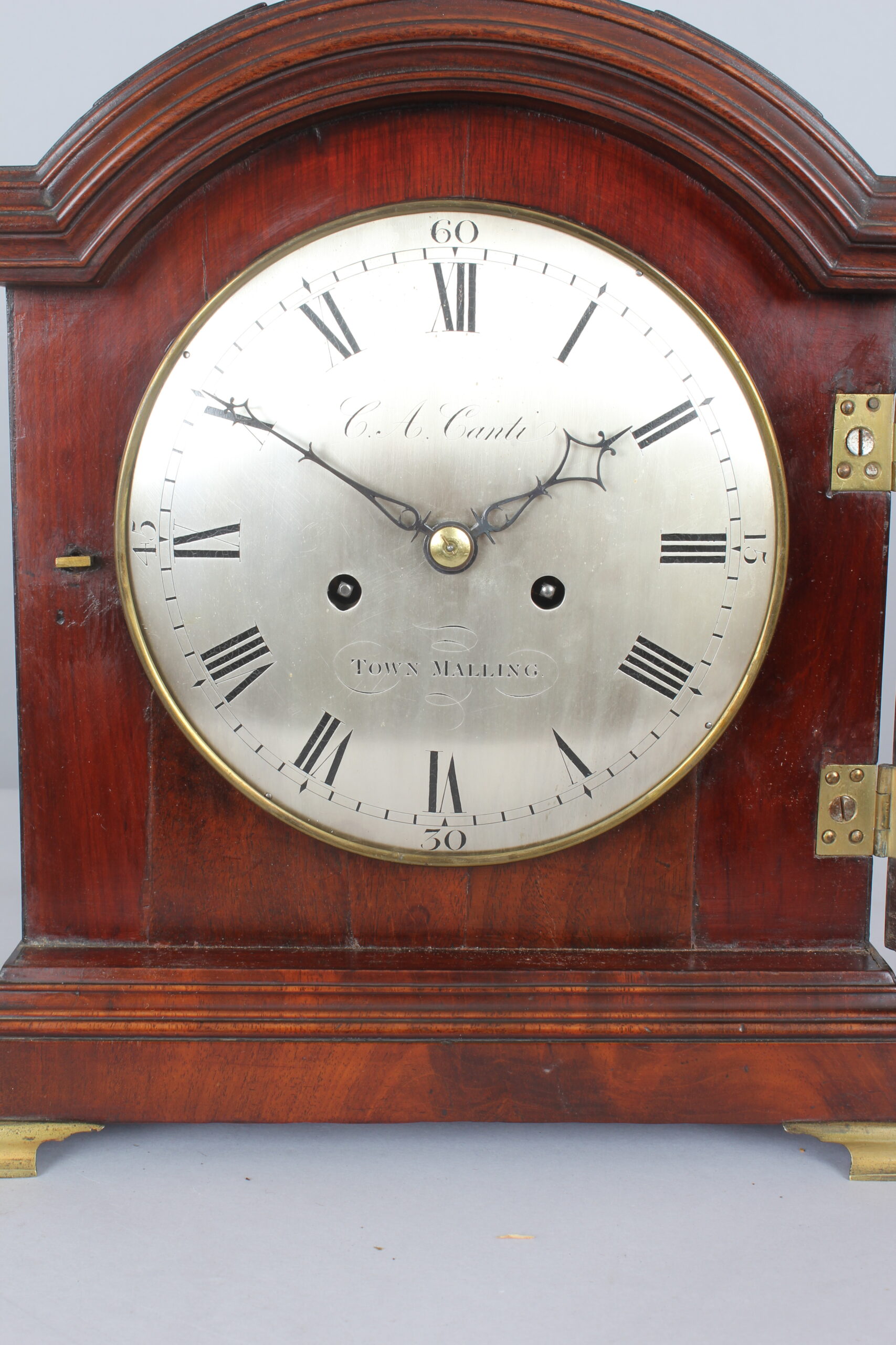 Fine George III period mahogany bracket-clock