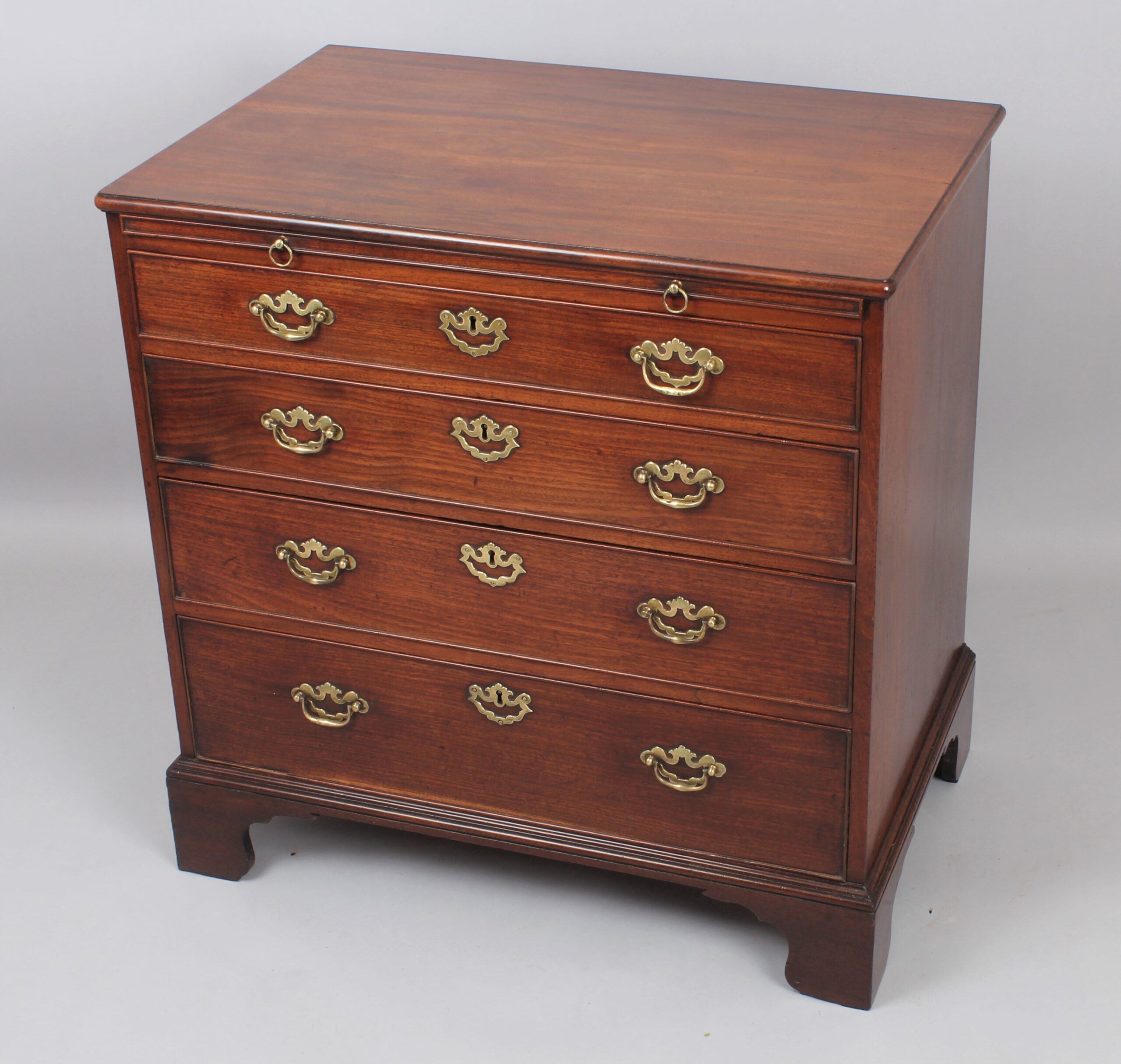 George II period small mahogany slide chest of drawers