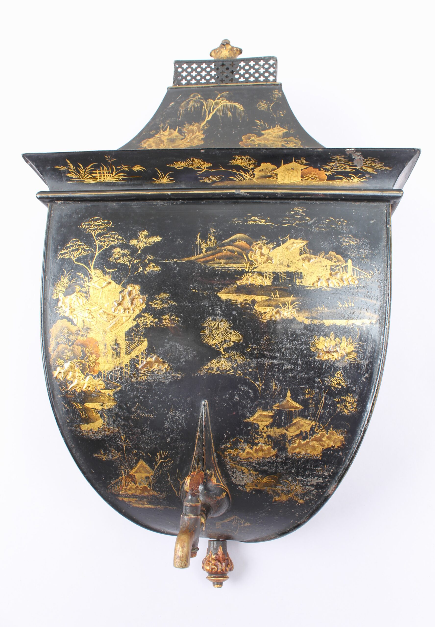 Fine and rare George III period Pontypool Japanned (tole) wall cistern