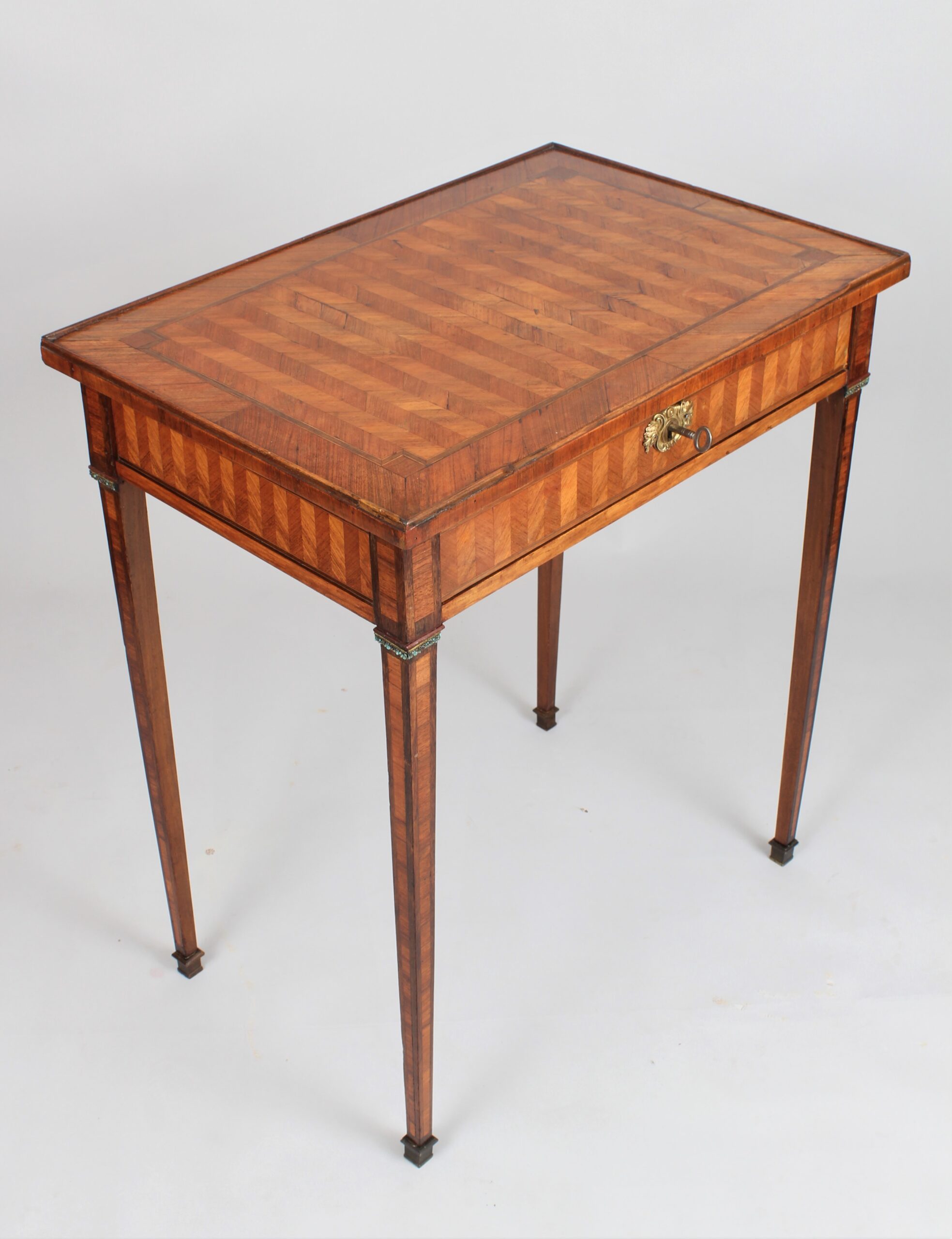 An elegant 18th century French kingwood writing table
